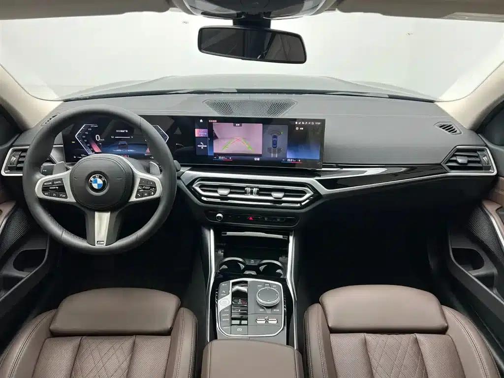 2023 BMW 3 Series 320Li M Sport Package — миниатюра 19