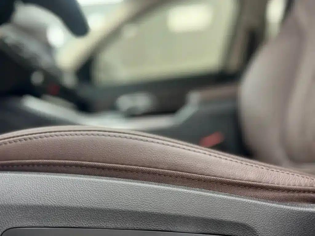 2023 BMW 3 Series 320Li M Sport Package — миниатюра 7