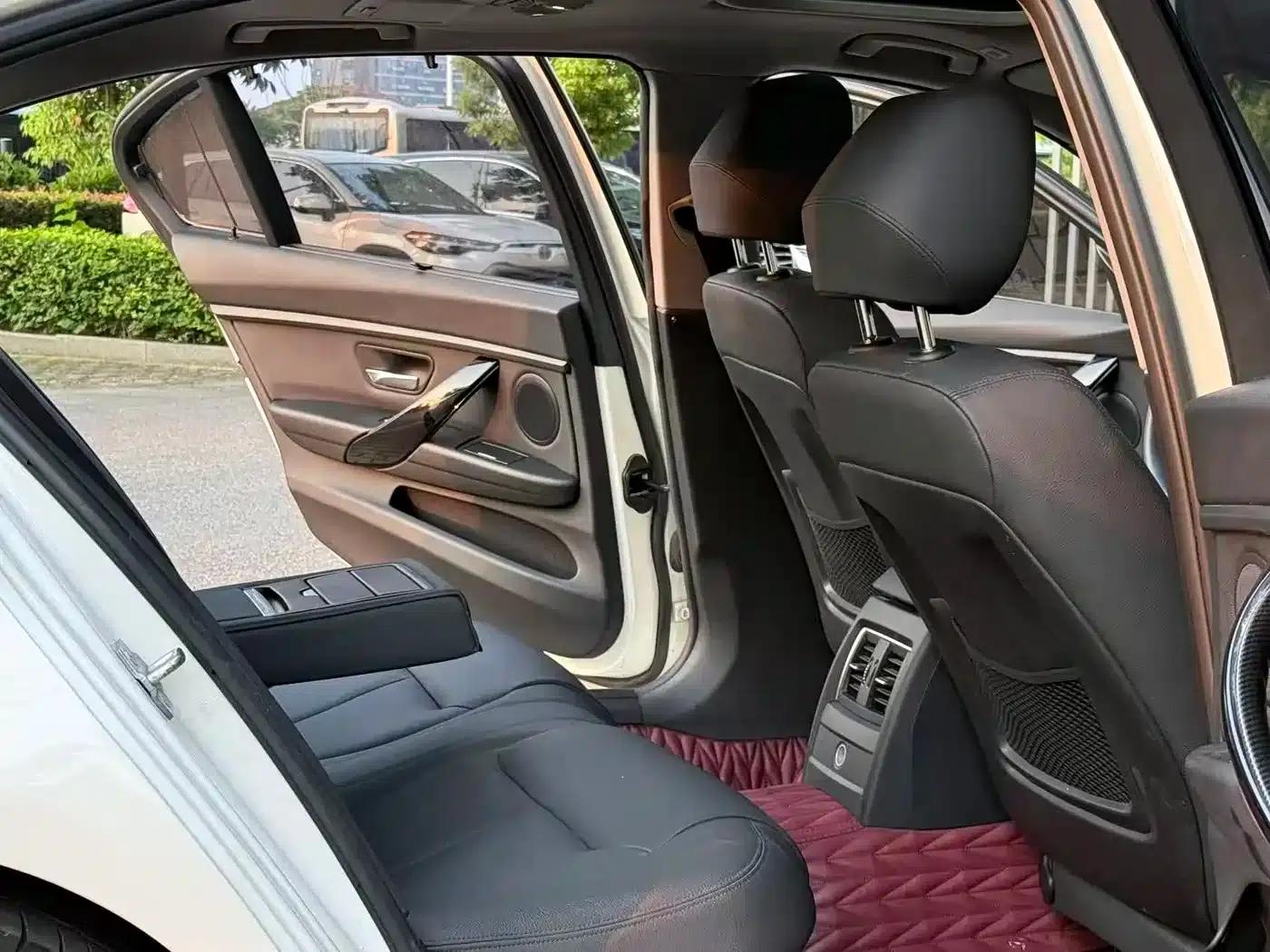 2017 BMW 3 Series 320Li M Sport — миниатюра 6