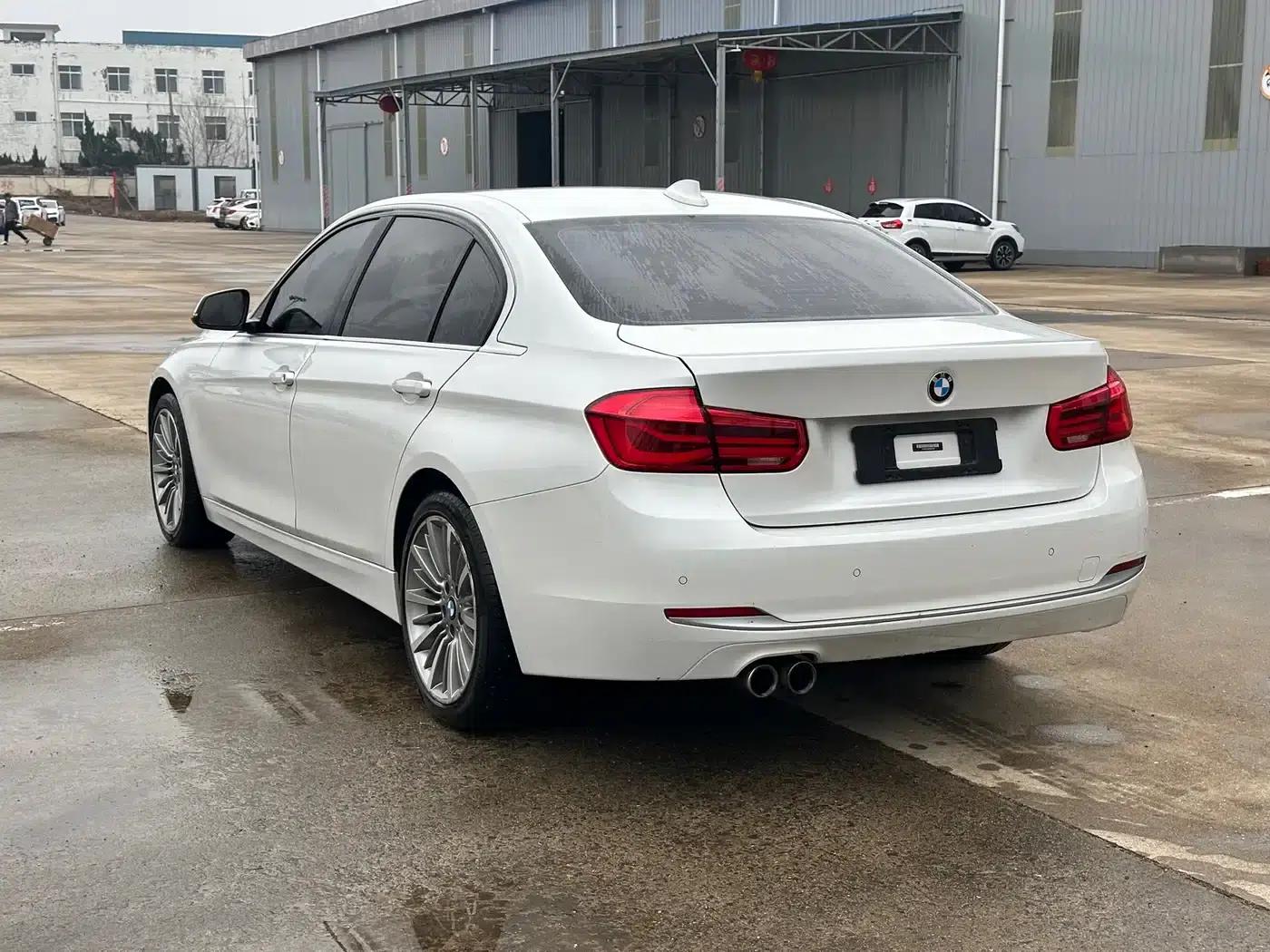 BMW 3 Series 2019 320Li Fashion Edition — миниатюра 11