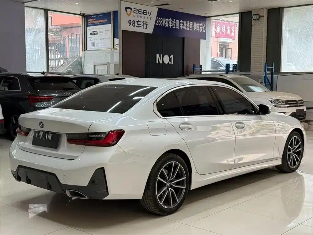 2023 BMW 3 Series 320Li M Sport Package — миниатюра 4