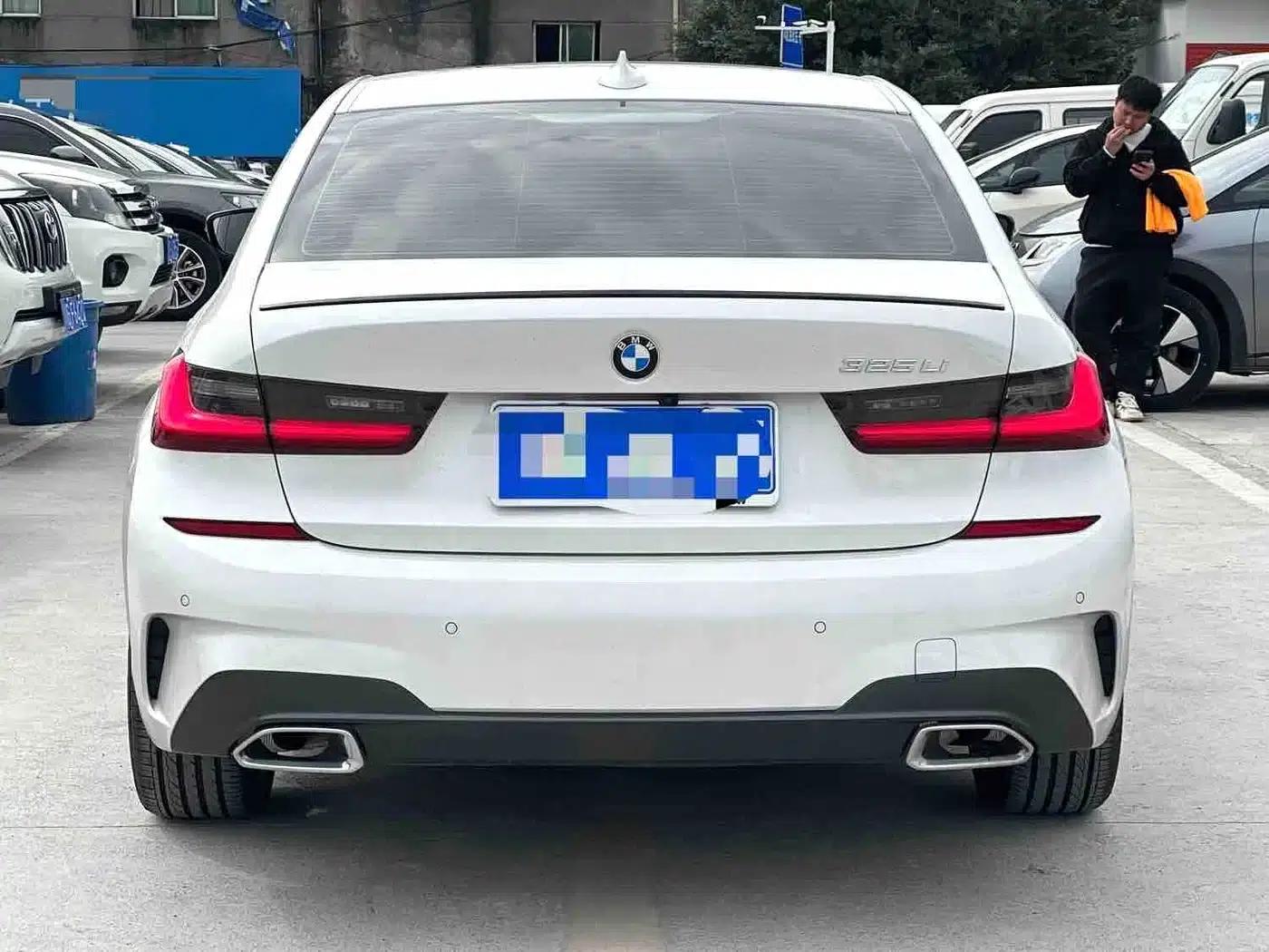 2021 BMW 3 Series 325Li M Sport Package — миниатюра 8