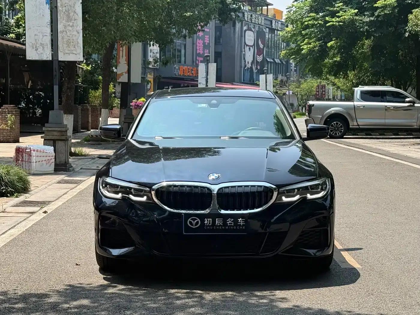 2022 BMW 3 Series 325Li M Sport Package — миниатюра 12