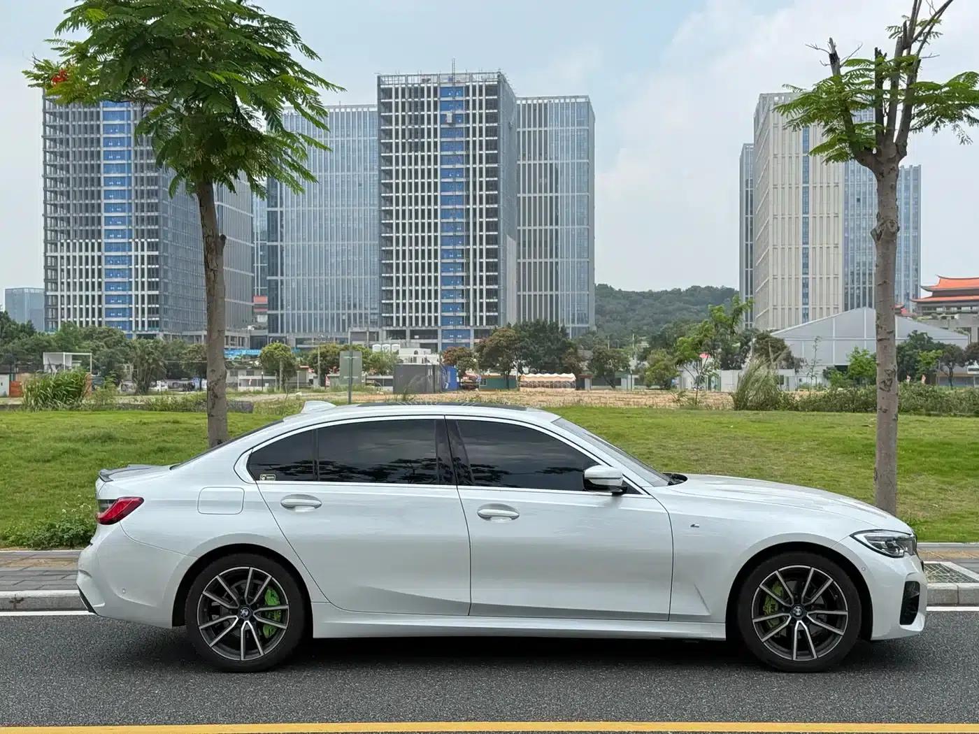 2020 BMW 3 Series Facelift 325Li M Sport Package — миниатюра 10