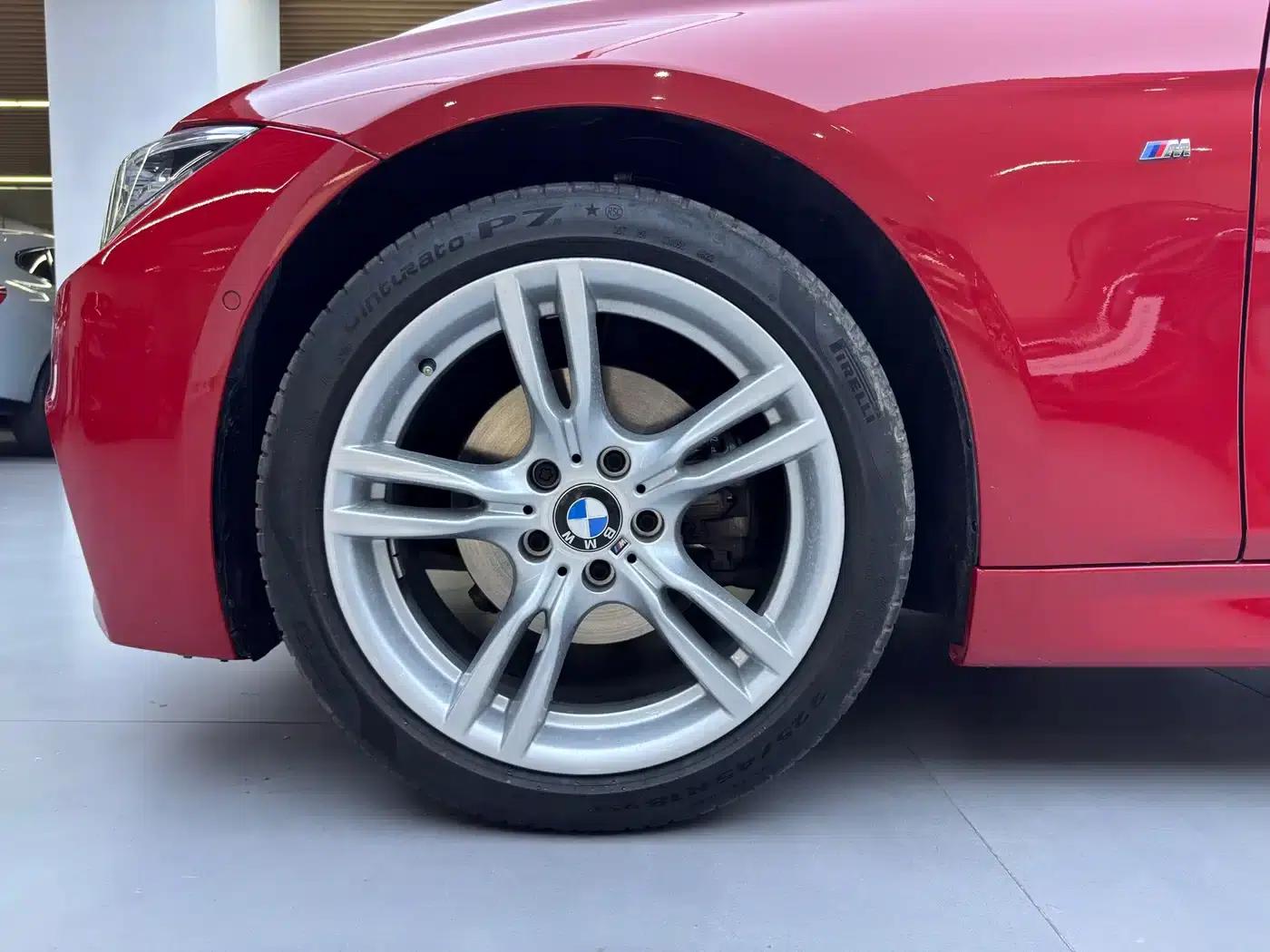 2019 BMW 3 Series 320Li M Sport Package — миниатюра 9