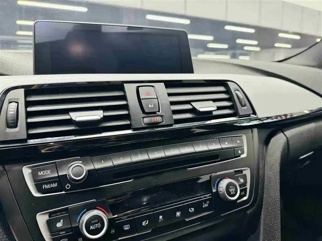 2015 BMW 3 Series 328i M Sport — миниатюра 14