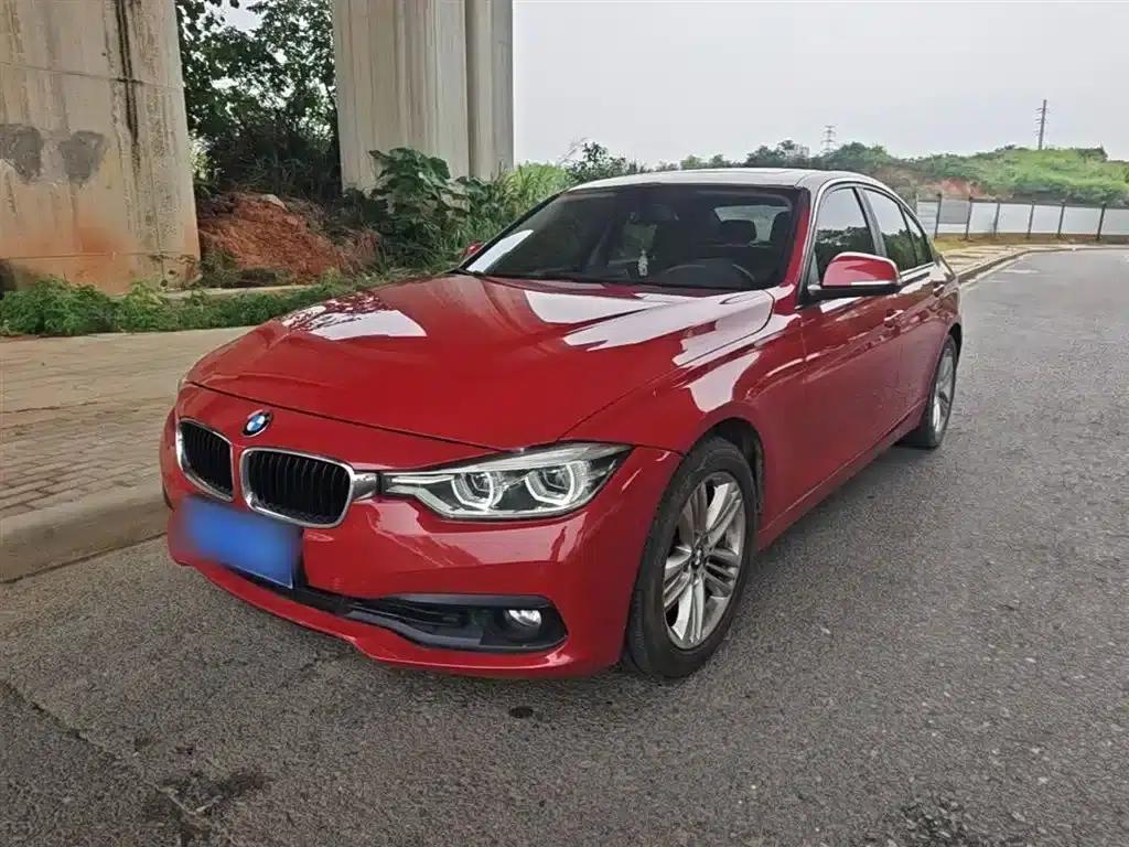 2017 BMW 3 Series 318i Fashion Edition — миниатюра 1