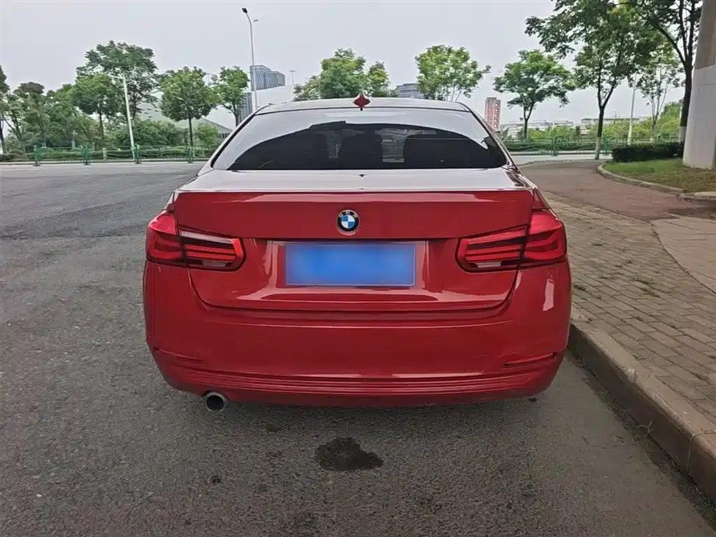 2017 BMW 3 Series 318i Fashion Edition — миниатюра 6