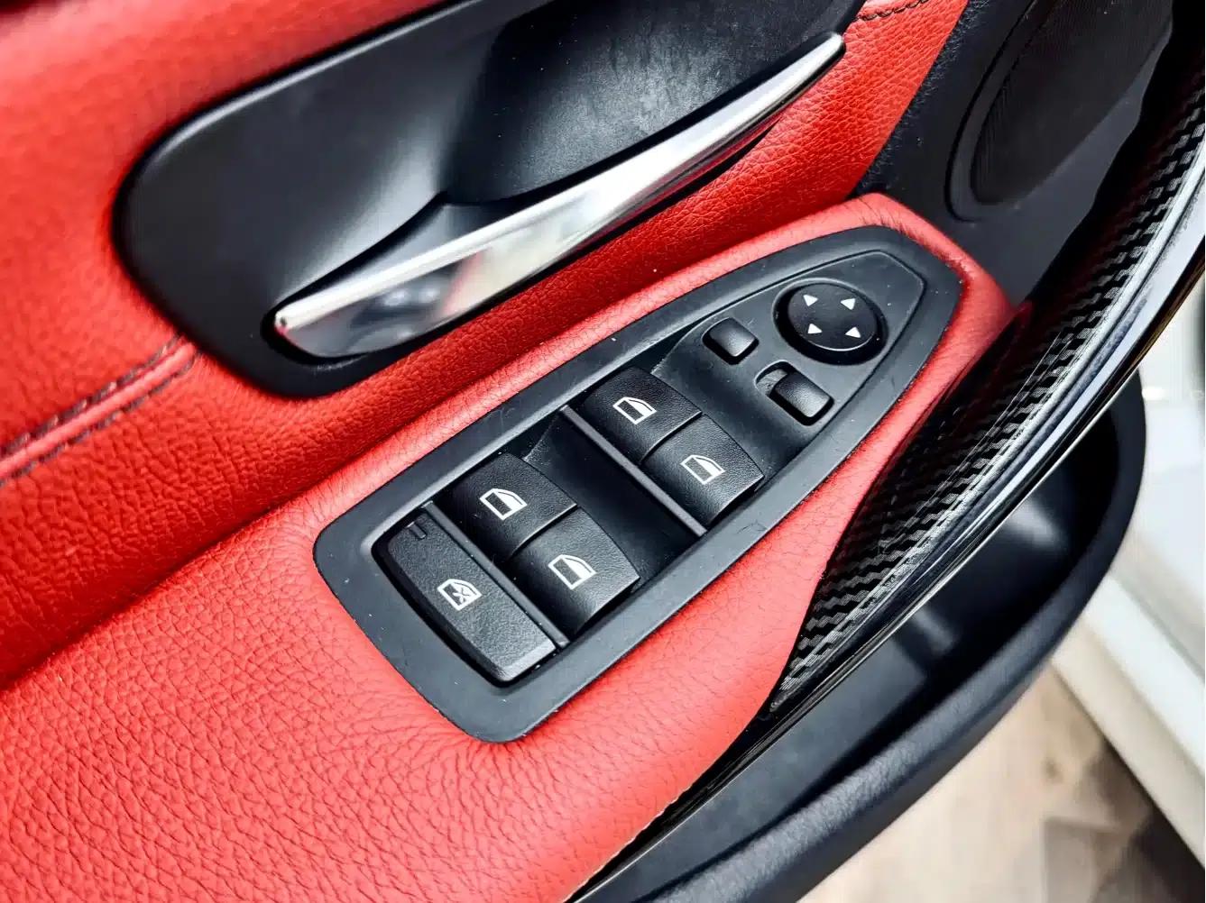 2013 BMW 3 Series Imported Model 320i Sport Design Package — миниатюра 11