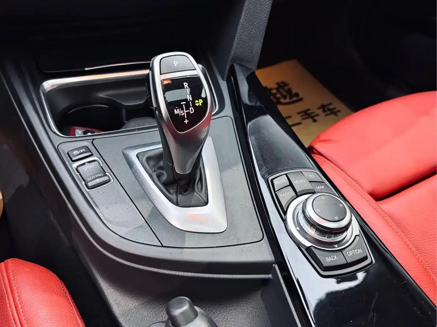 2013 BMW 3 Series Imported Model 320i Sport Design Package — миниатюра 15
