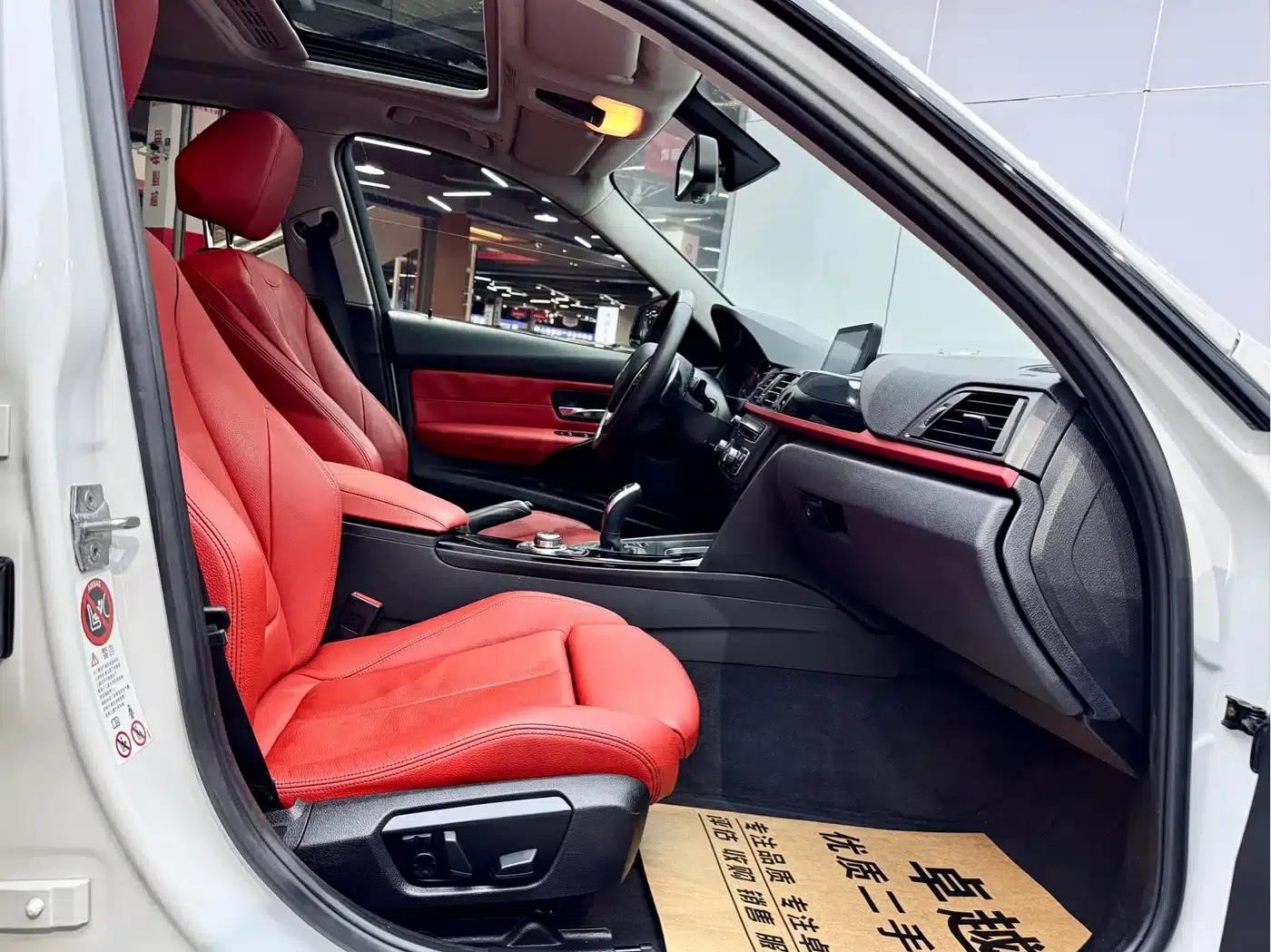 2013 BMW 3 Series Imported Model 320i Sport Design Package — миниатюра 16