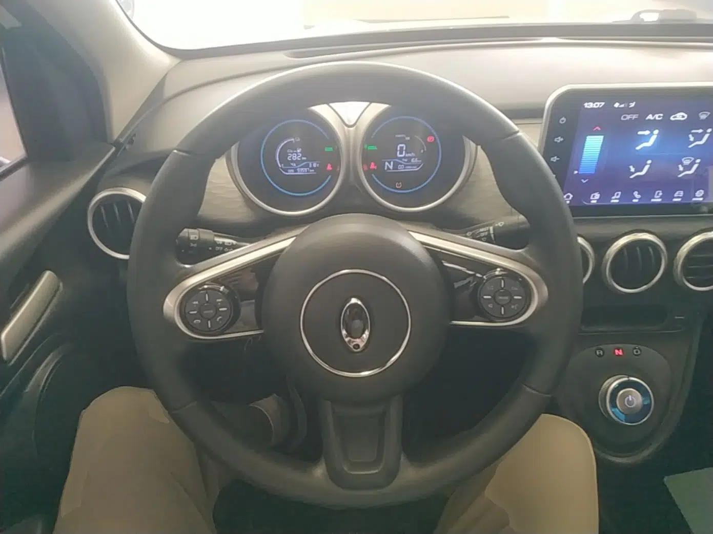 ORA Black Cat 2021 301 km Basic Version — миниатюра 13