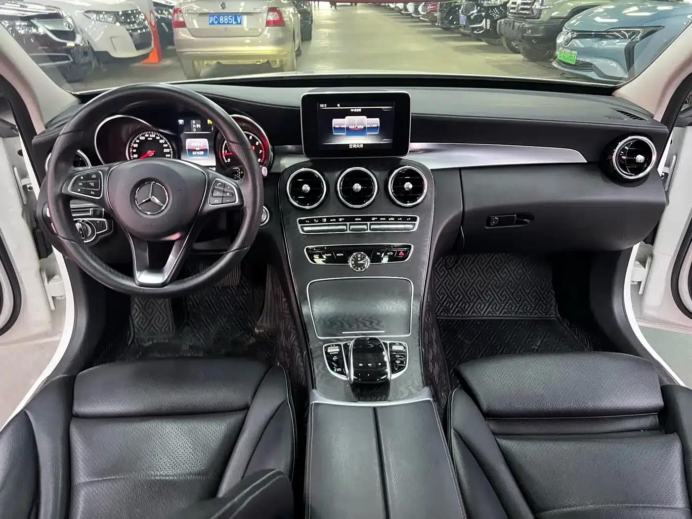 2016 Mercedes-Benz C-Class C 200 L 4MATIC — миниатюра 12