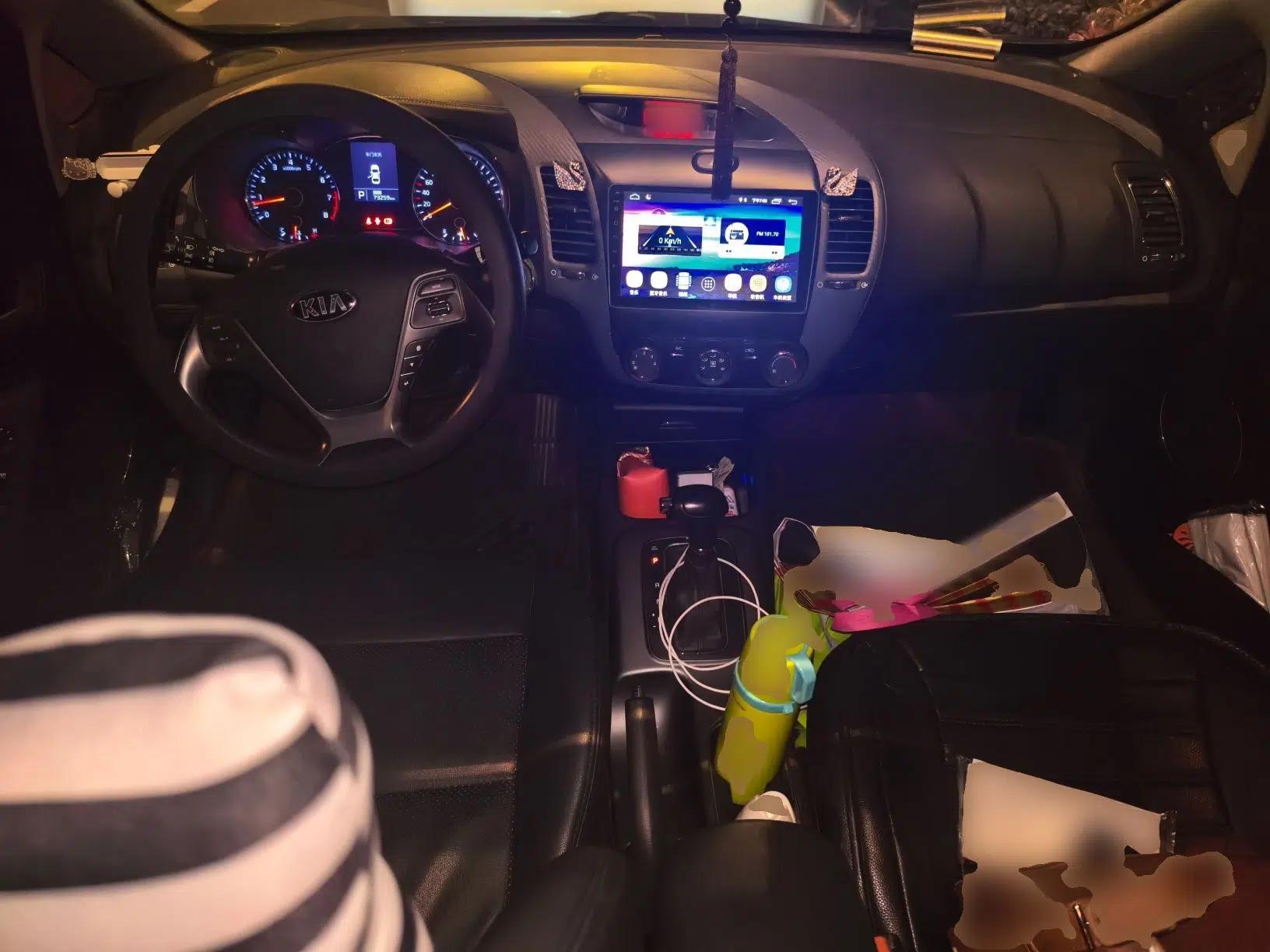 Kia K3 2015 1.6L Automatic GLS — миниатюра 9