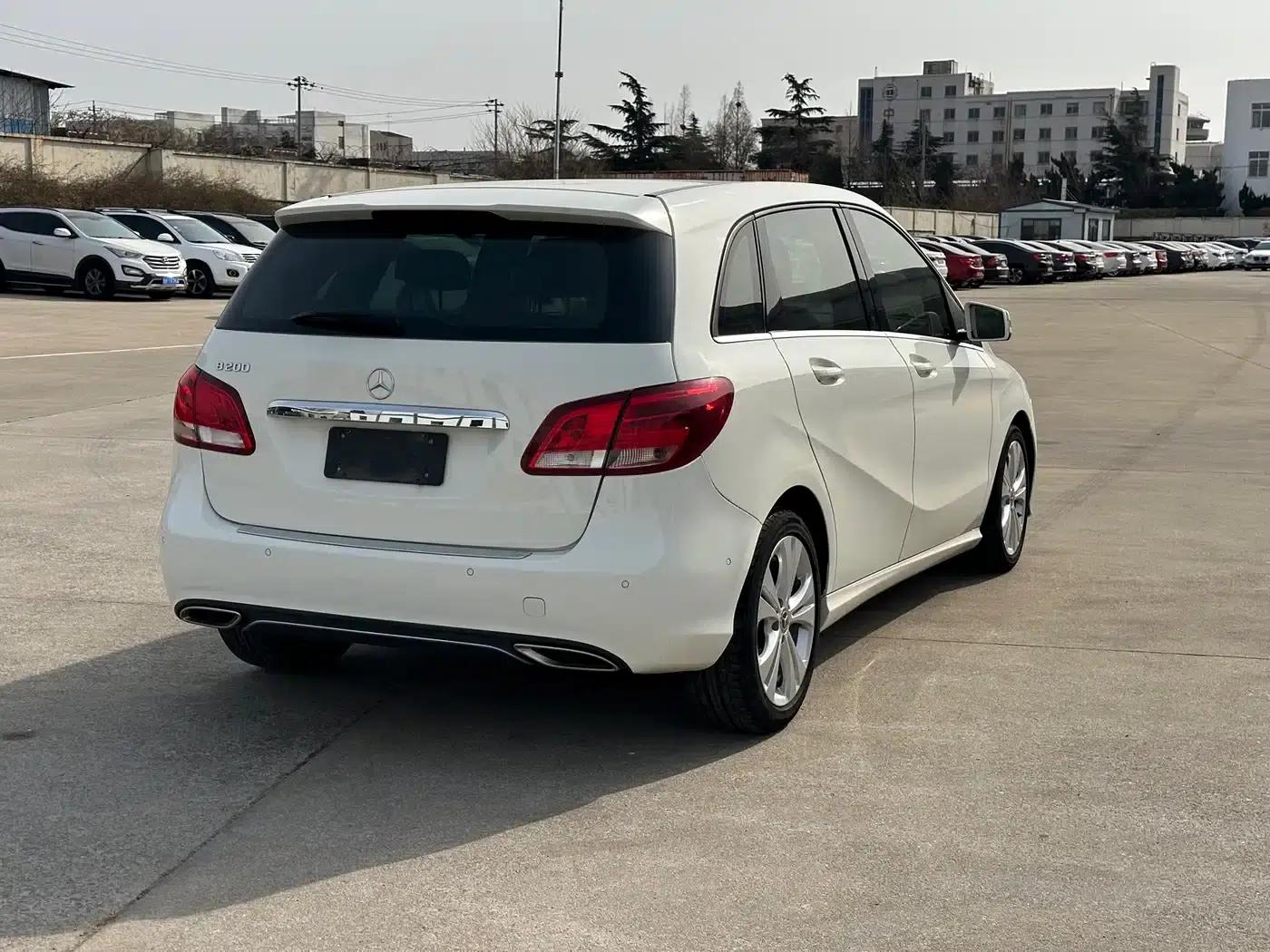 2018 Mercedes-Benz B-Class B 200 Dynamic — миниатюра 9