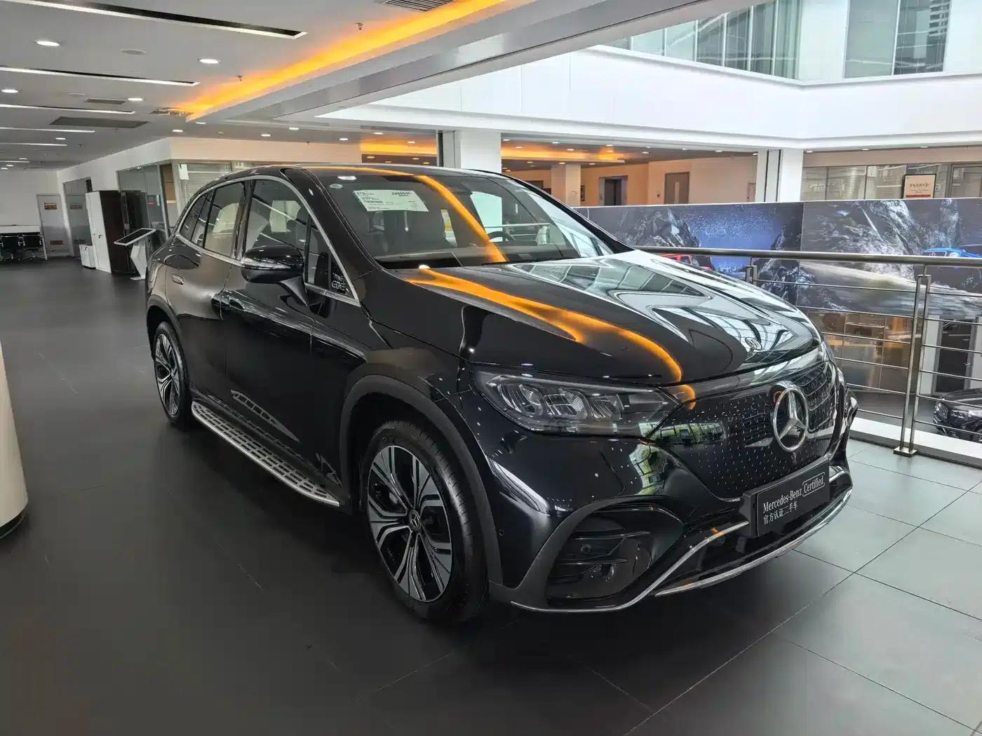 Mercedes-Benz EQE SUV 2024 500 4MATIC Pioneer Edition — миниатюра 3