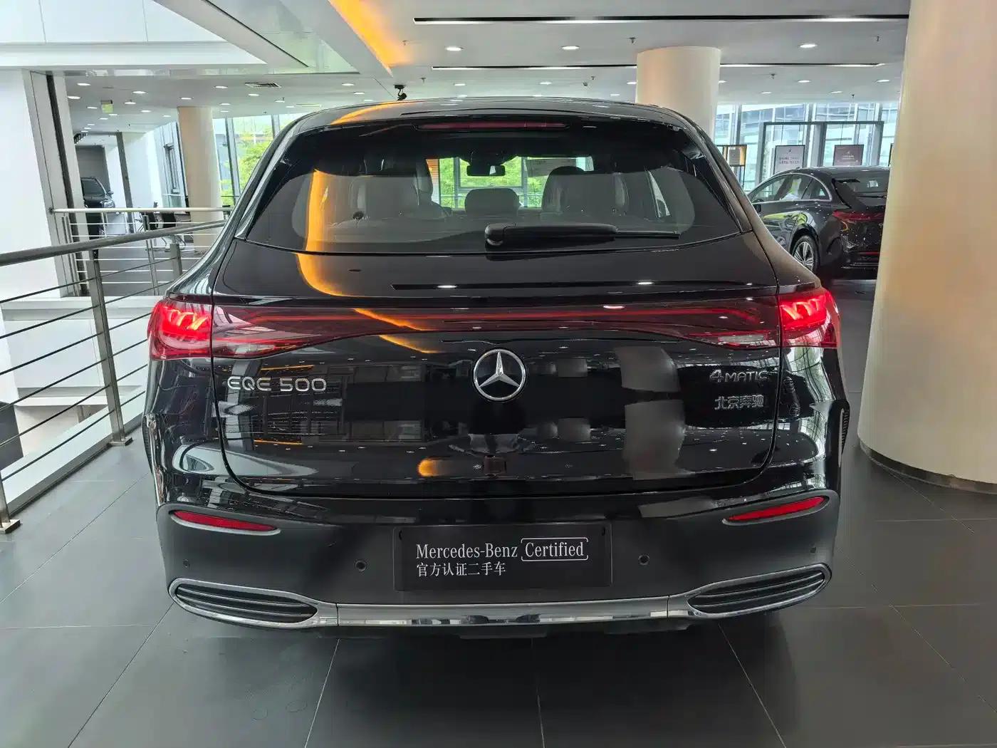 Mercedes-Benz EQE SUV 2024 500 4MATIC Pioneer Edition — миниатюра 4