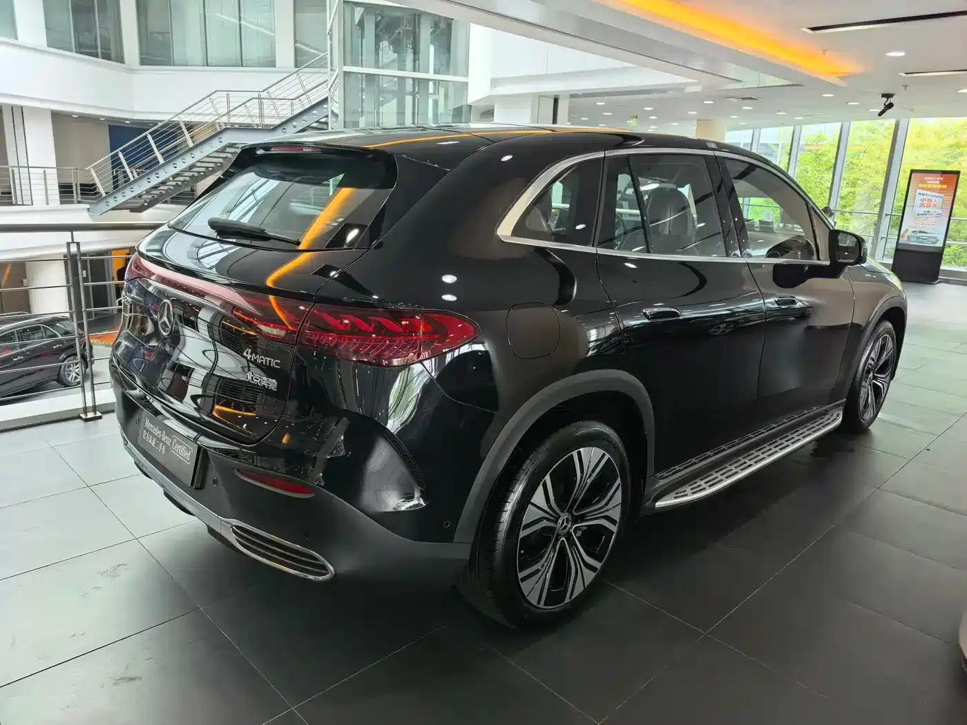 Mercedes-Benz EQE SUV 2024 500 4MATIC Pioneer Edition — миниатюра 6