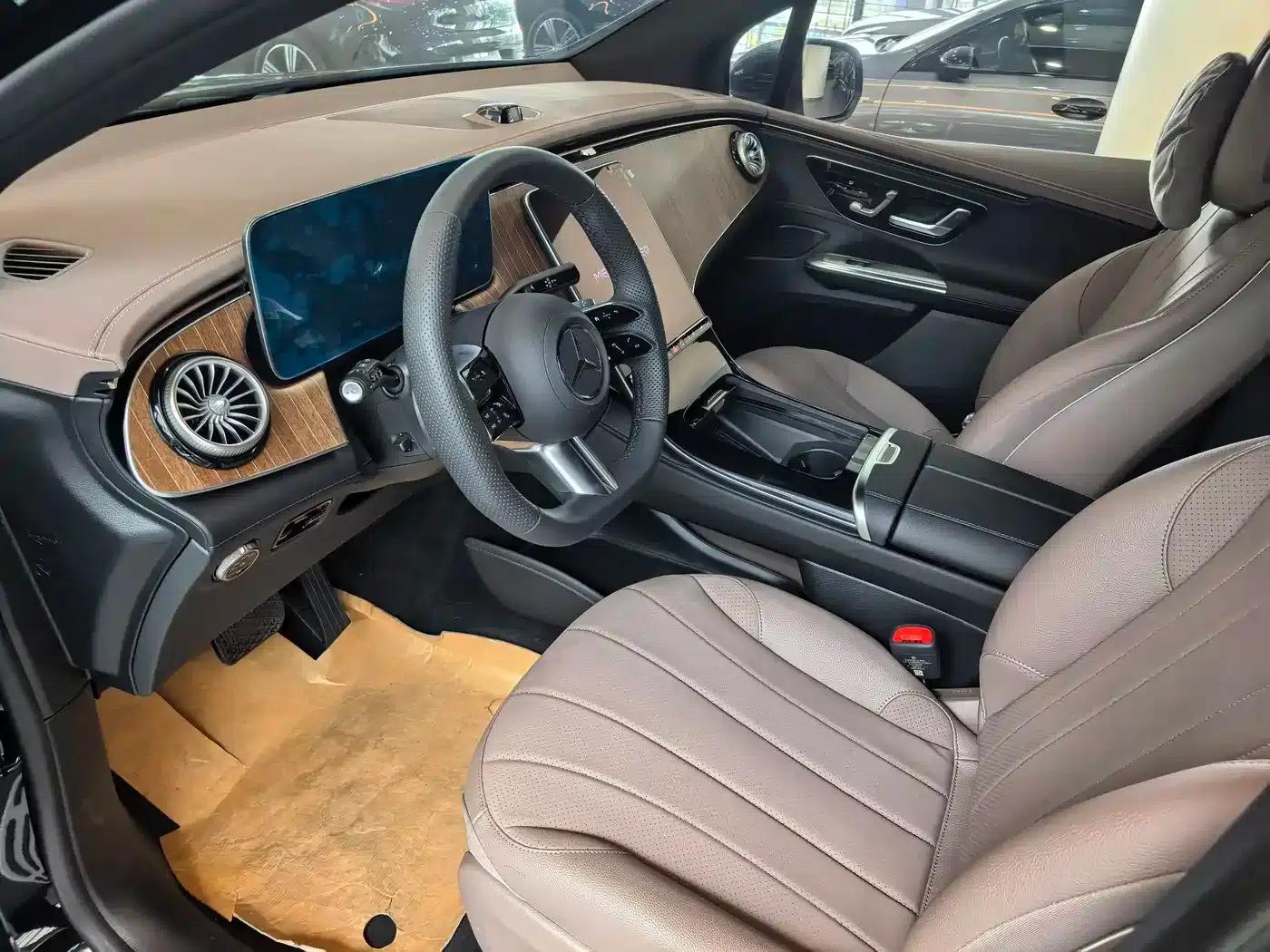 Mercedes-Benz EQE SUV 2024 500 4MATIC Pioneer Edition — миниатюра 8