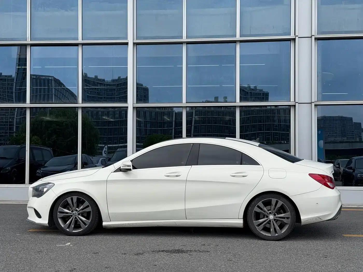 Mercedes-Benz CLA (Imported) 2017 CLA 200 Dynamic — миниатюра 3