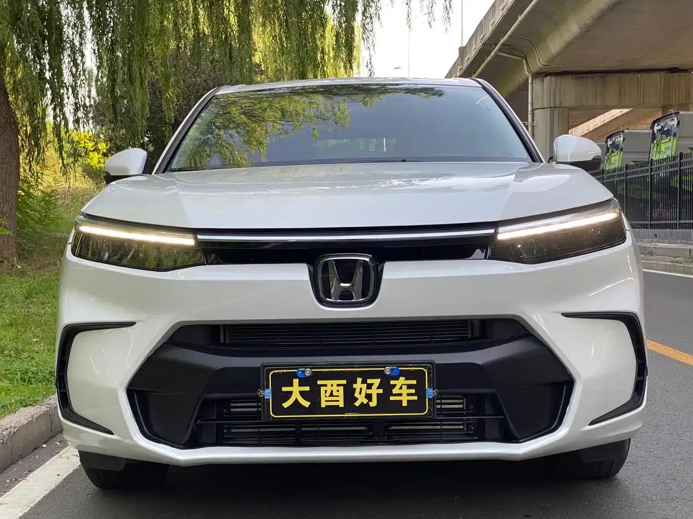 2023 Honda CR-V 240TURBO 2WD Luxury Edition 5-seater — миниатюра 2