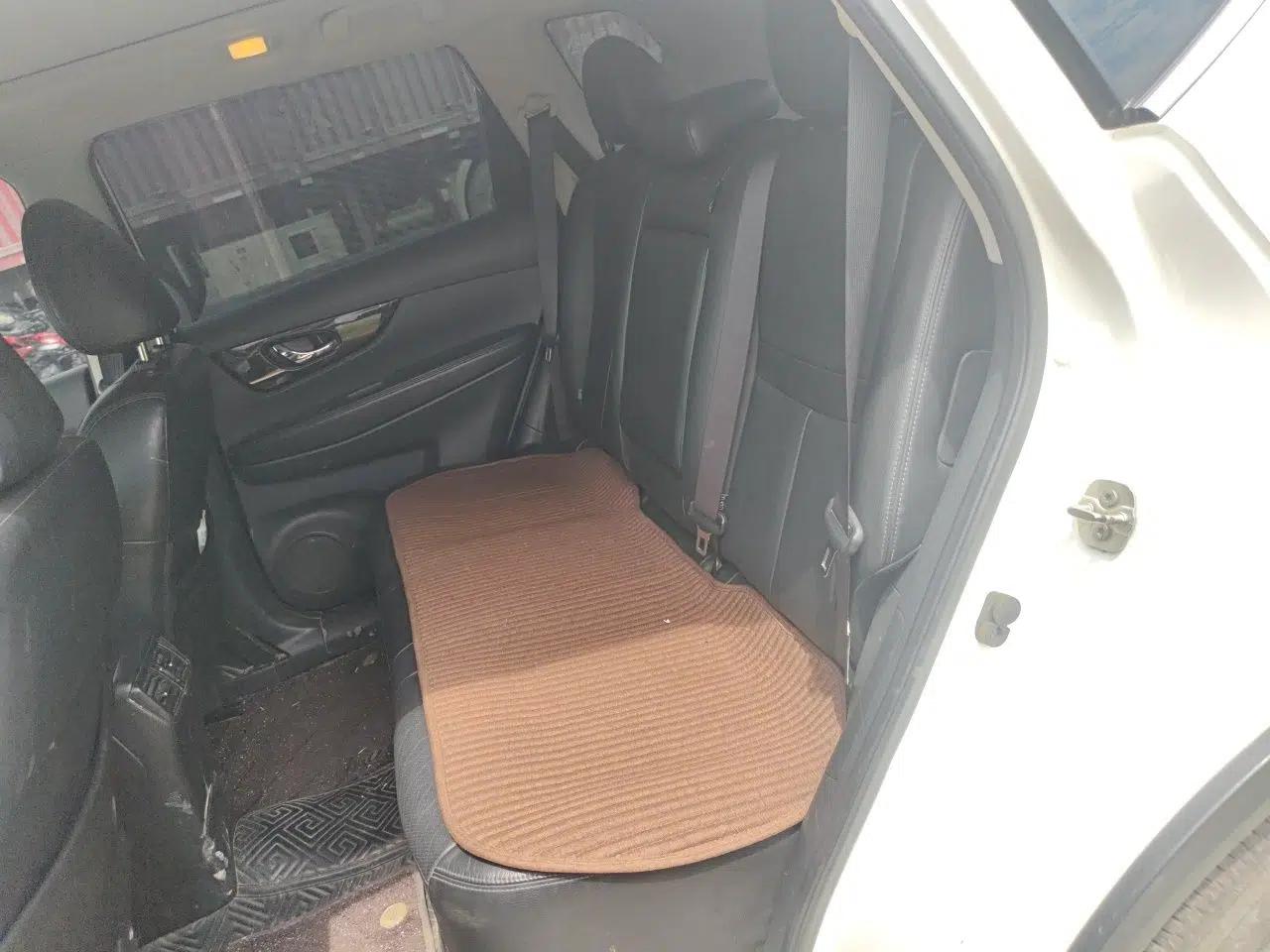 Nissan X-Trail 2019 2.0L CVT Smart Connect Comfort Edition 2WD — миниатюра 17