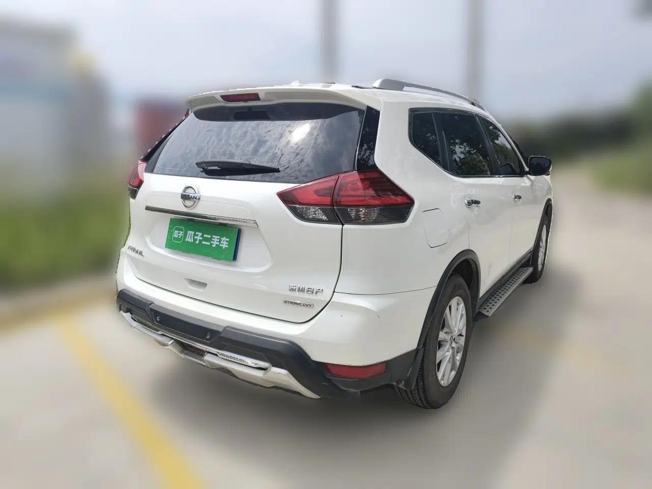 Nissan X-Trail 2019 2.0L CVT Smart Connect Comfort Edition 2WD — миниатюра 6