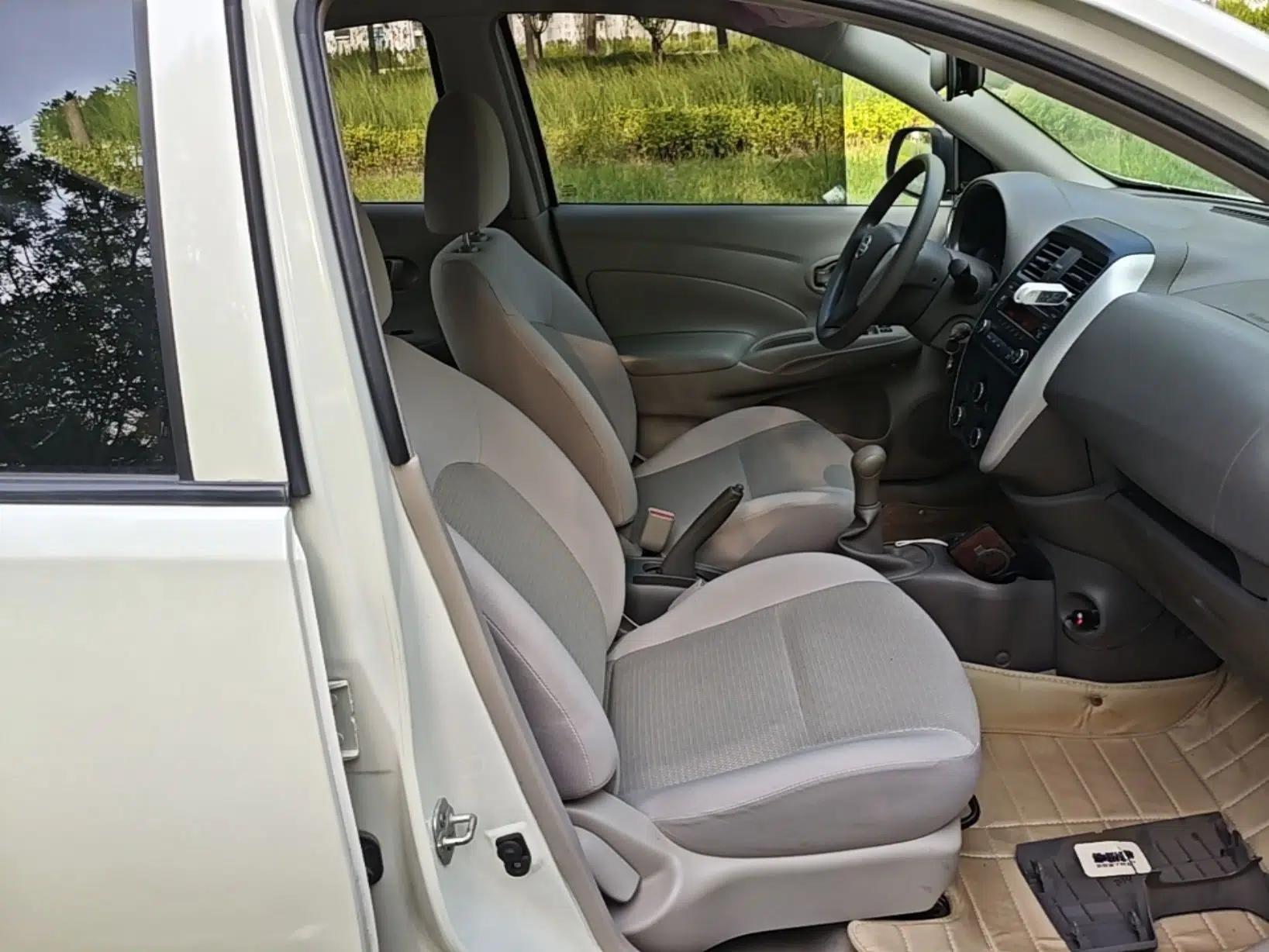 Nissan Sunny 2015 1.5XE Manual Comfort Edition — миниатюра 19