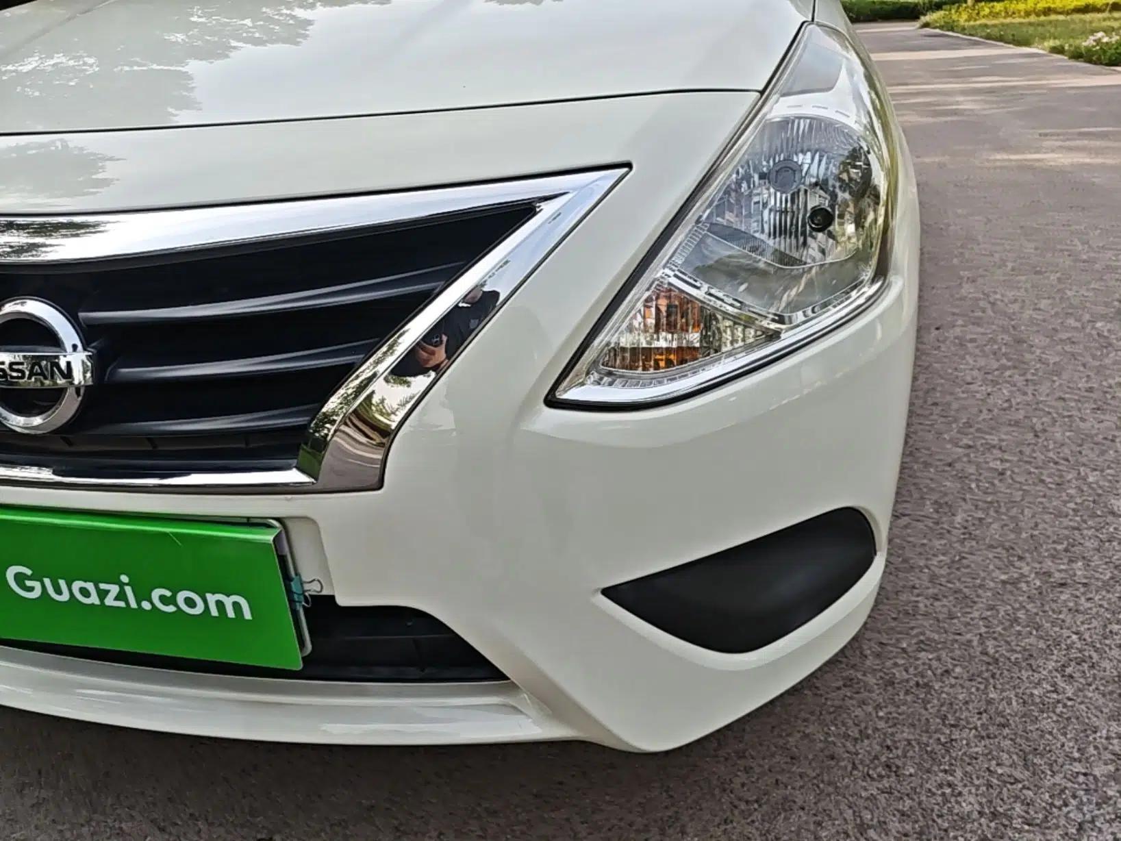 Nissan Sunny 2015 1.5XE Manual Comfort Edition — миниатюра 8