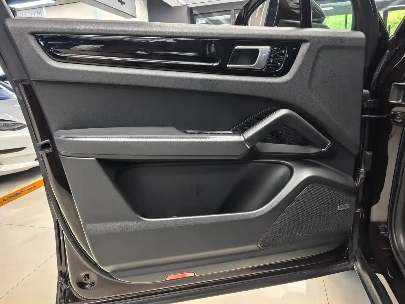 Cayenne 2019 Cayenne 3.0T — миниатюра 7