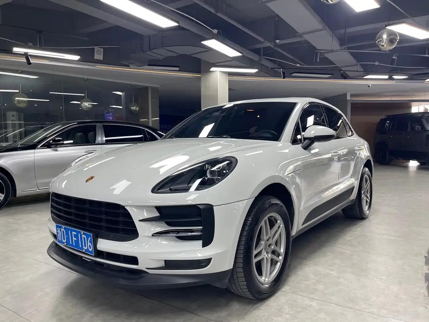 2020 Macan 2.0T — миниатюра 1