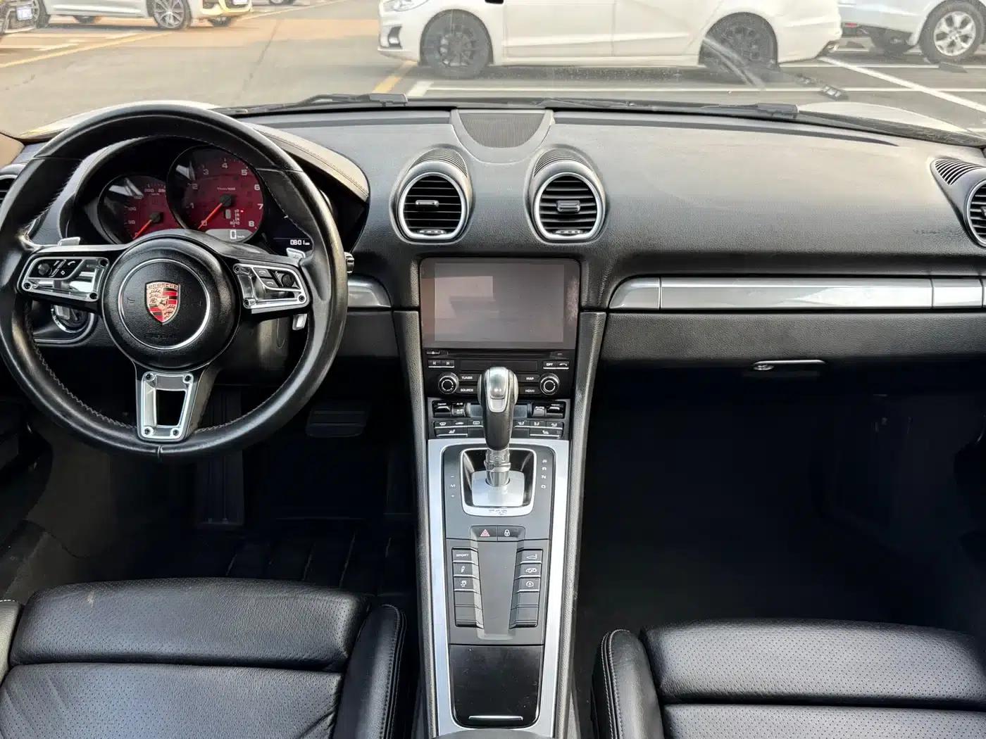 Porsche 718 Cayman 2018 2.0T — миниатюра 6