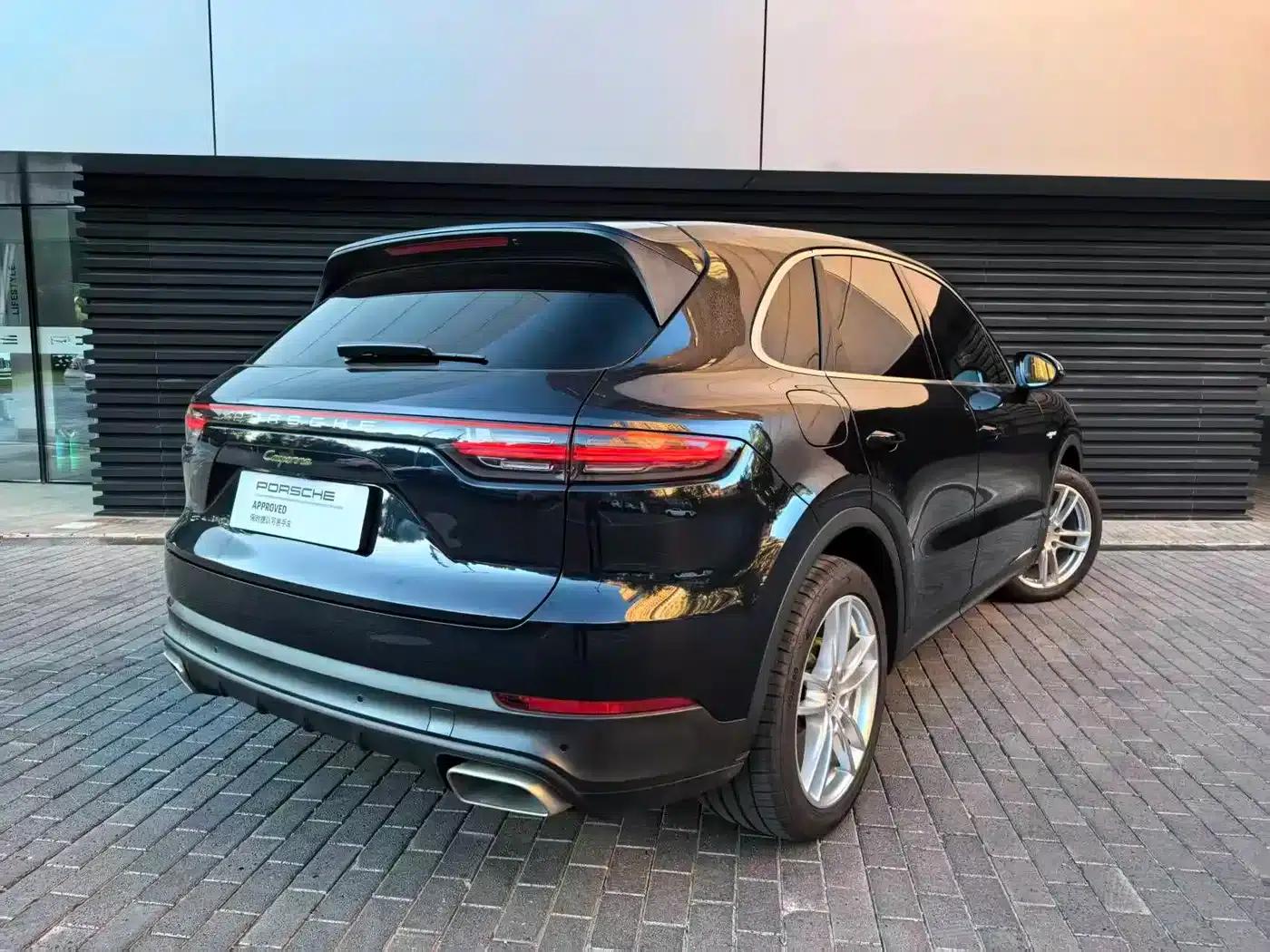 2023 Cayenne E-Hybrid 2.0T — миниатюра 2