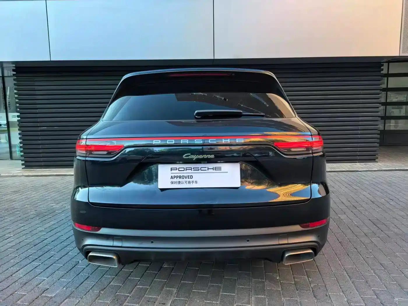 2023 Cayenne E-Hybrid 2.0T — миниатюра 4