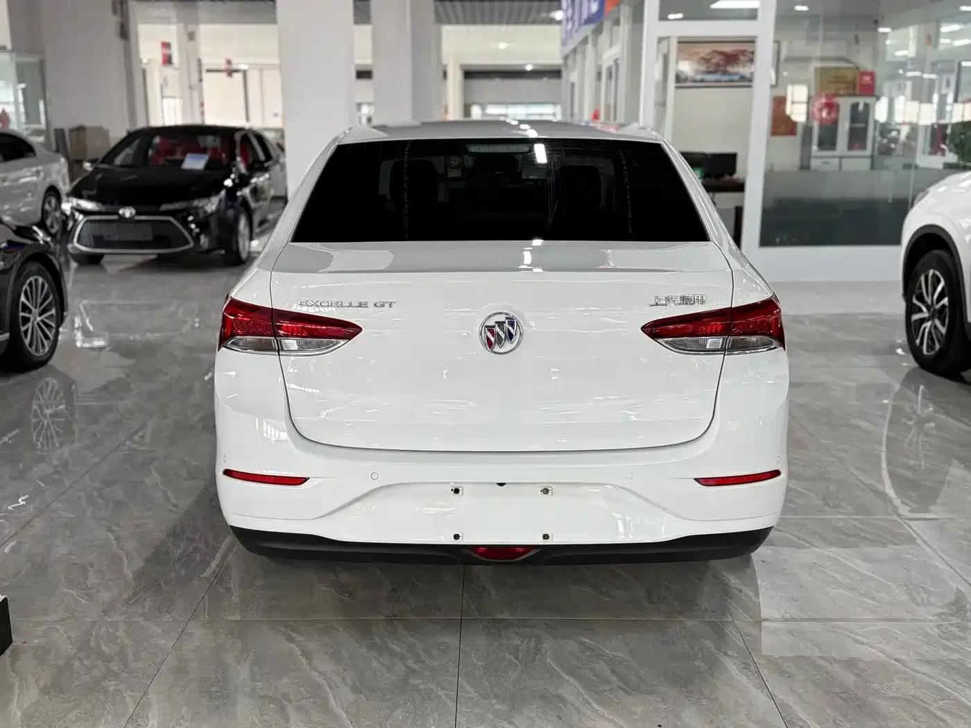 Buick Excelle 2021 Facelift Classic 1.5L Automatic Elite — миниатюра 9