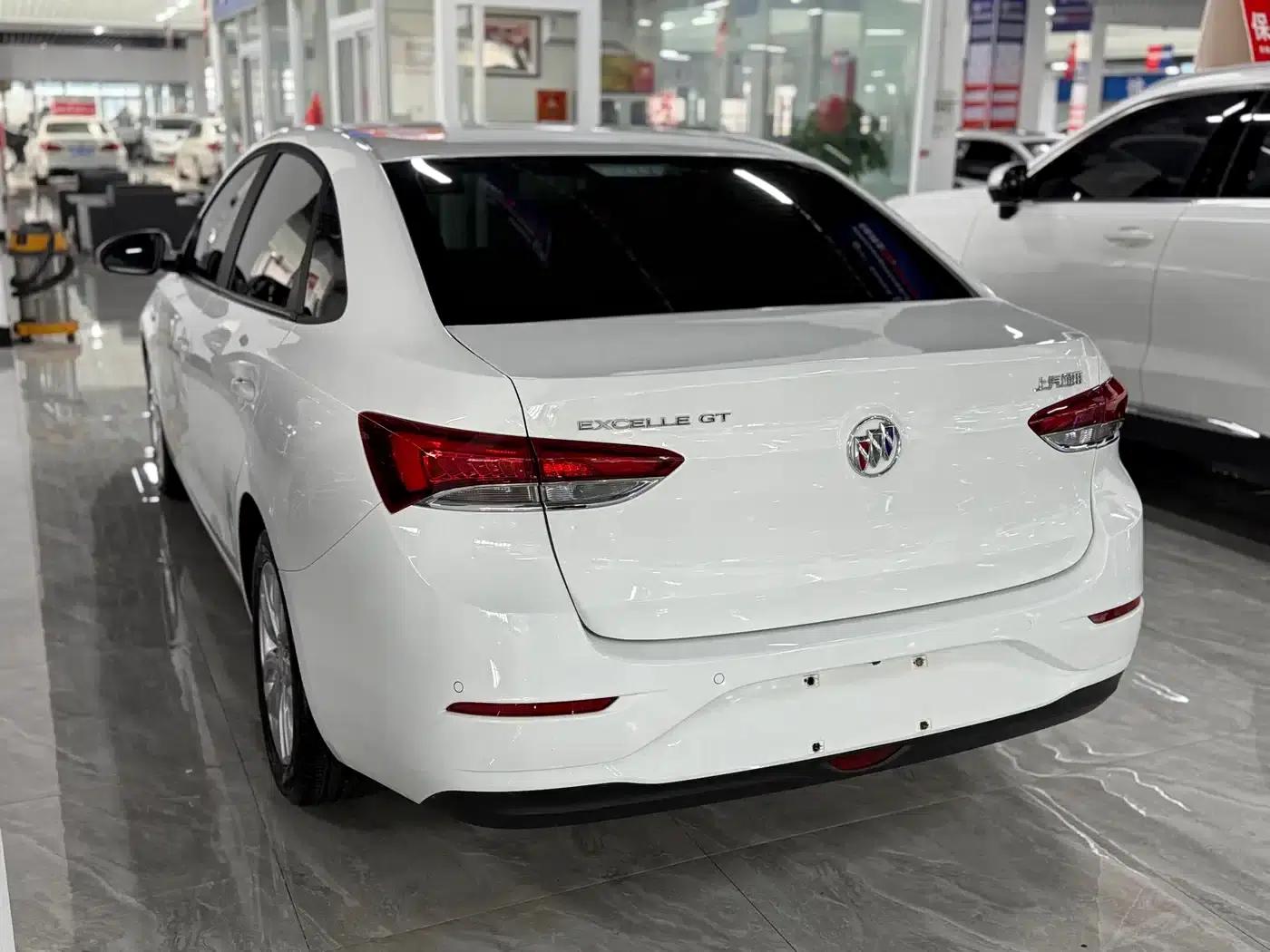 Buick Excelle 2021 Facelift Classic 1.5L Automatic Elite — миниатюра 10