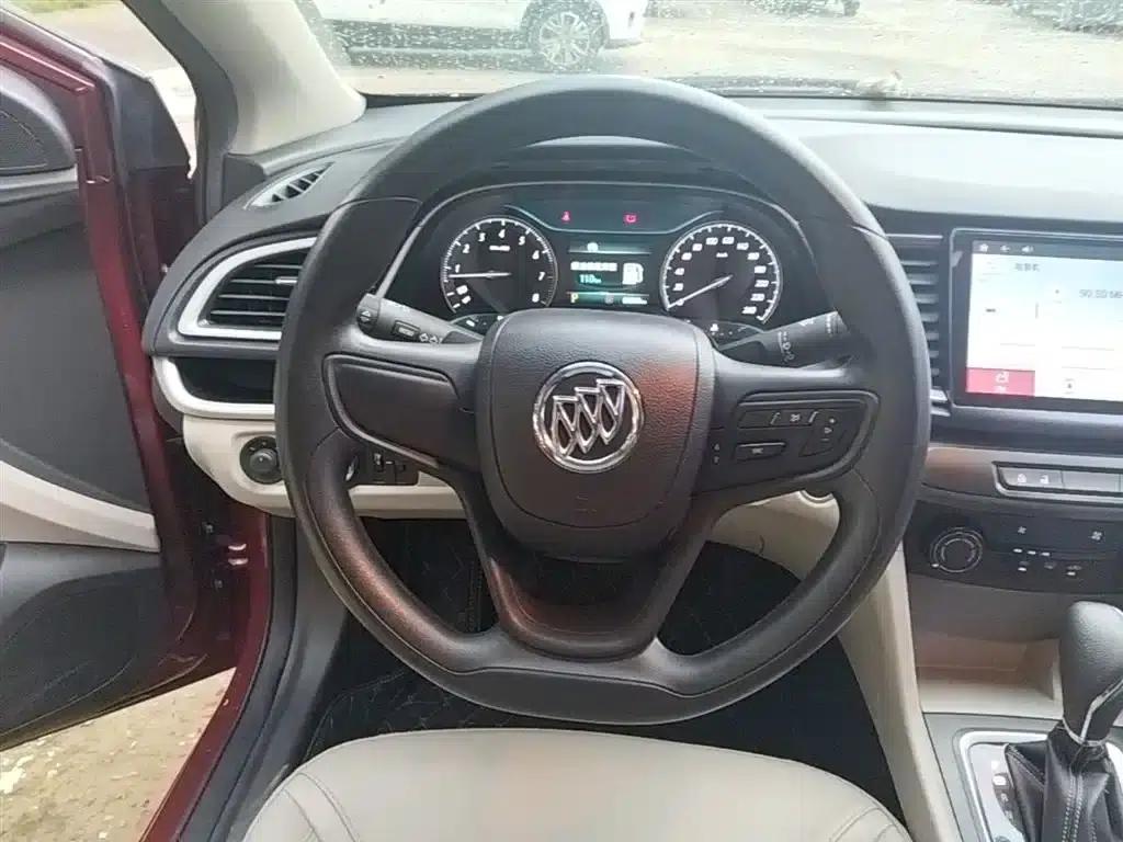 Buick Excelle 2017 15N Automatic Elite — миниатюра 11
