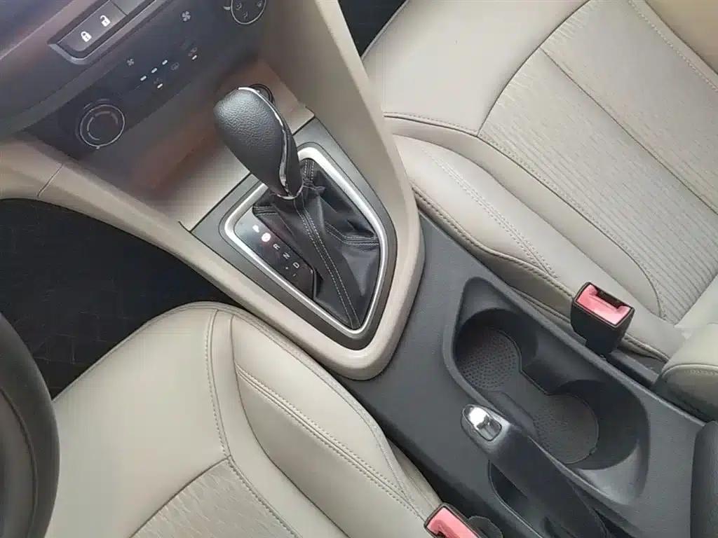 Buick Excelle 2017 15N Automatic Elite — миниатюра 14