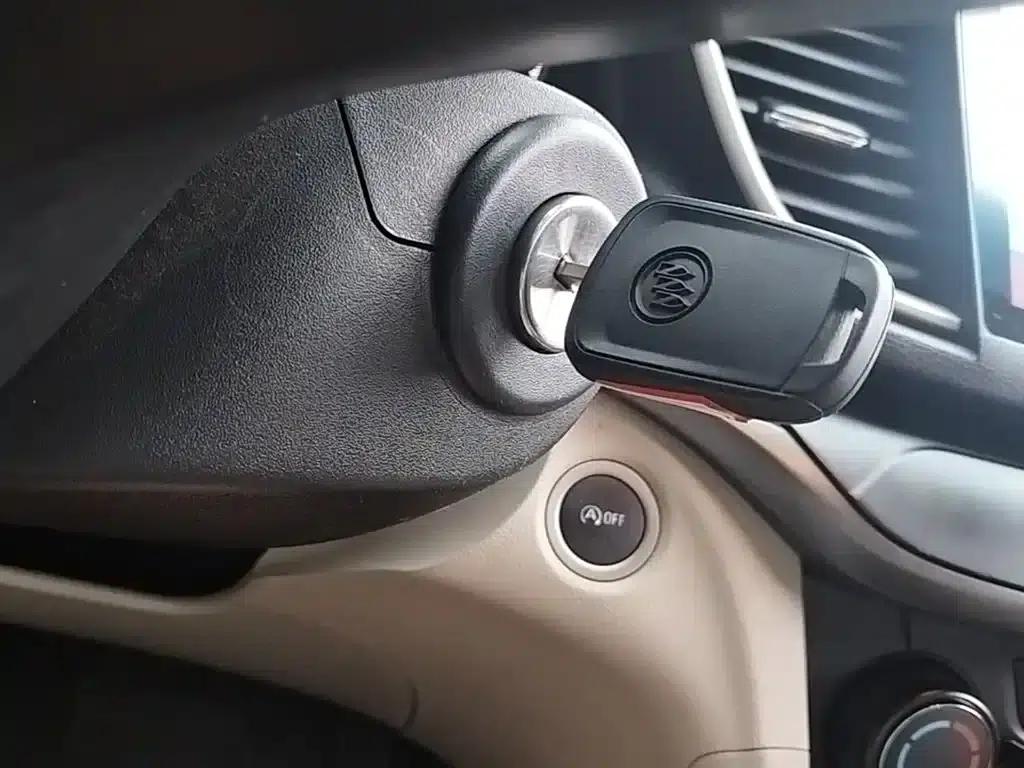 Buick Excelle 2017 15N Automatic Elite — миниатюра 9