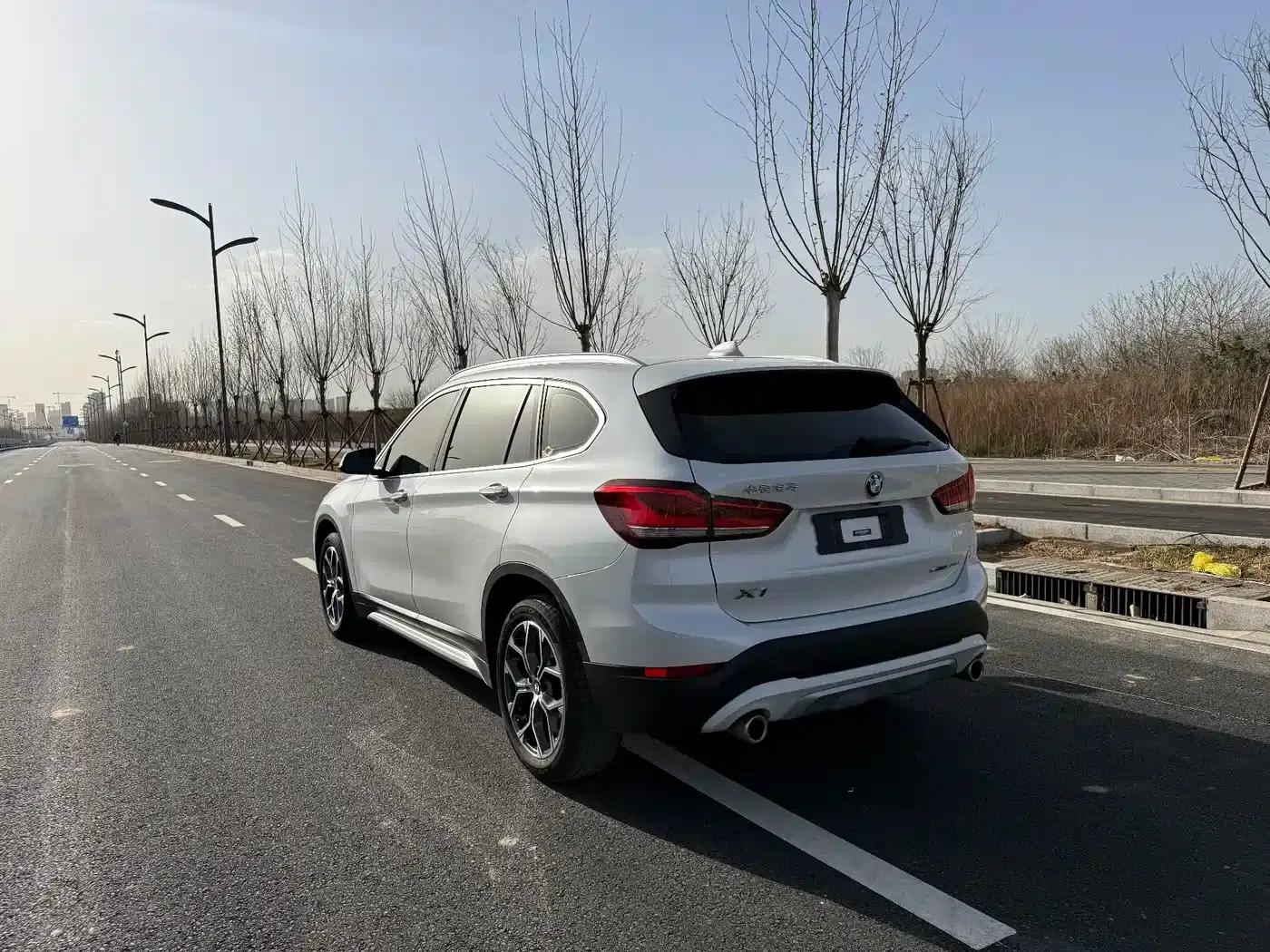 BMW X1 2022 sDrive20Li Fashion Edition — миниатюра 7