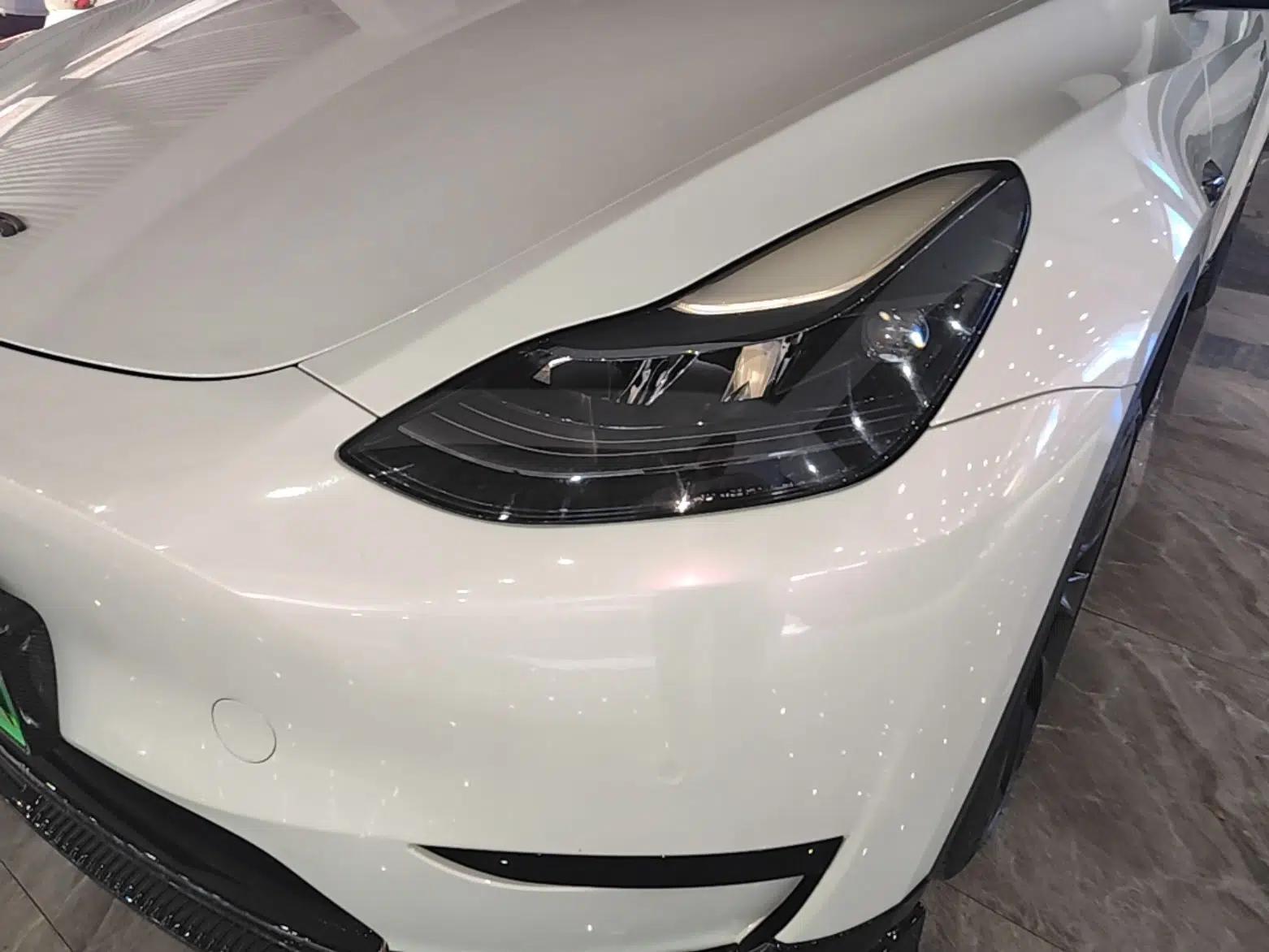 Tesla Model Y 2022 Revised Version Rear-Wheel Drive — миниатюра 8