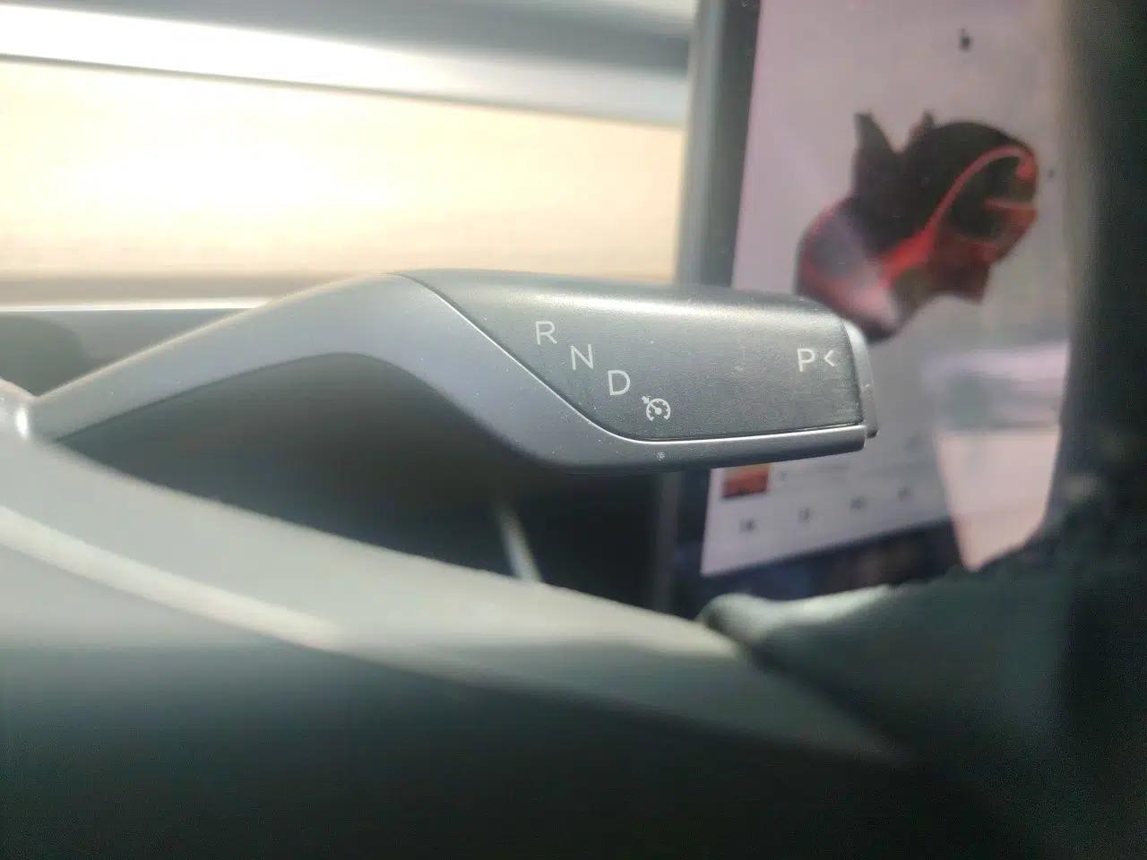 Tesla Model 3 2019 Standard Range Rear-Wheel Drive Upgraded Version (60 kWh) — миниатюра 14