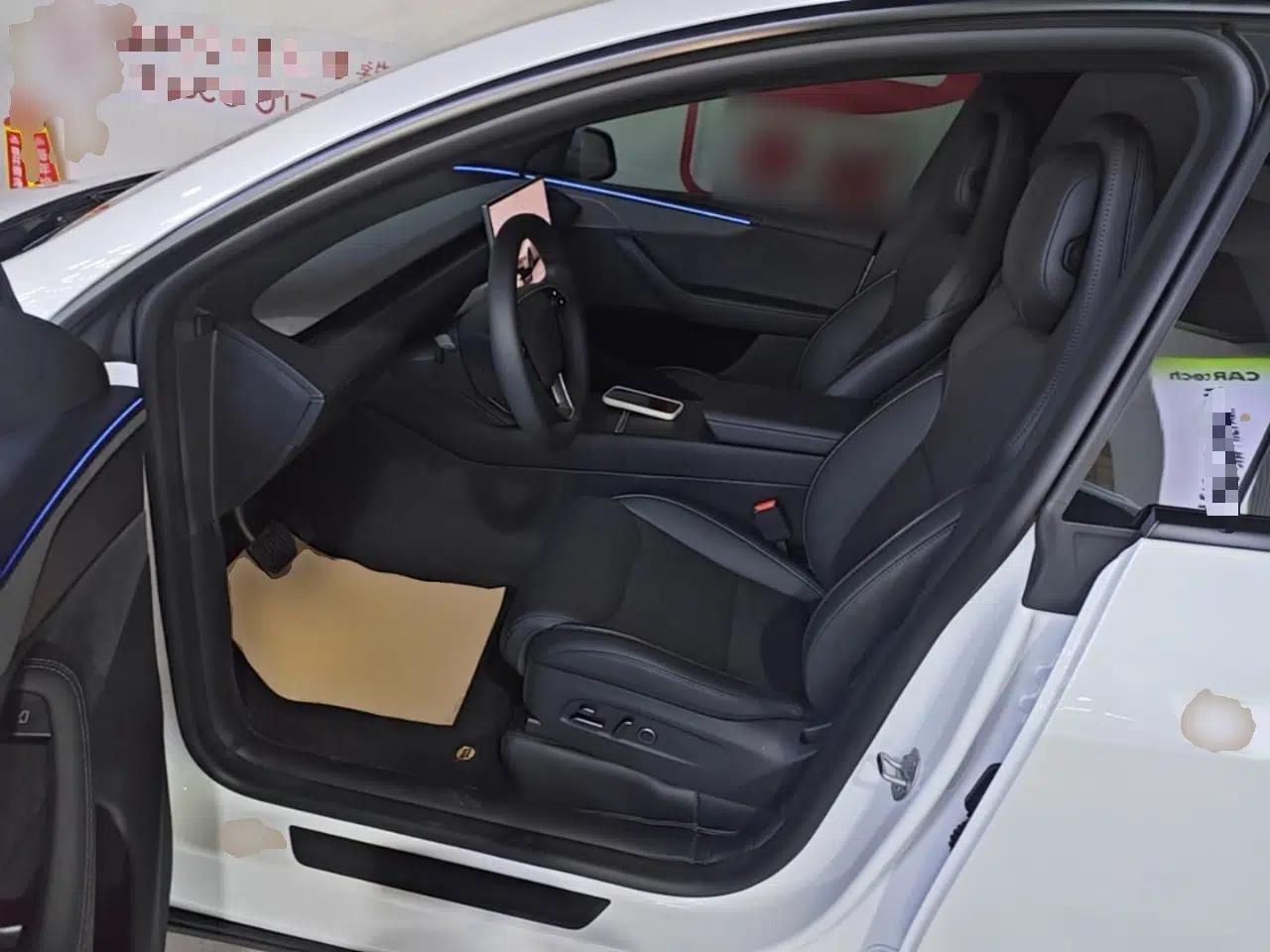 Tesla Model Y L 2025 Model Long-Range All-Wheel-Drive Version — миниатюра 22