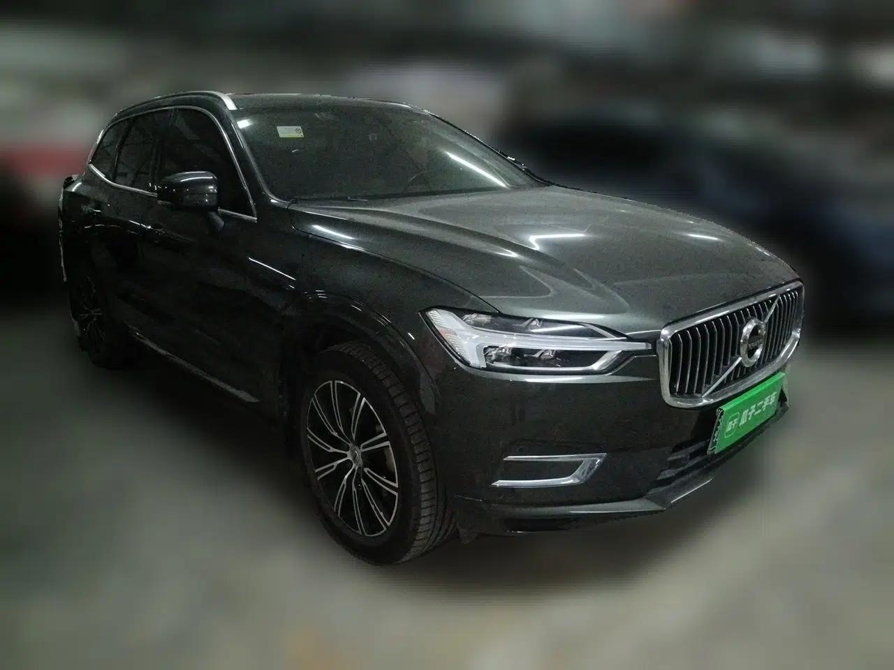 Volvo XC60 2021 T5 4x4 Smart Luxury Edition — миниатюра 3