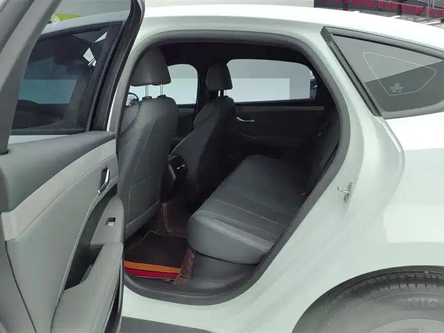 Qin PLUS 2025 DM-i Intelligent Driving Edition 55KM Leading Model — миниатюра 11