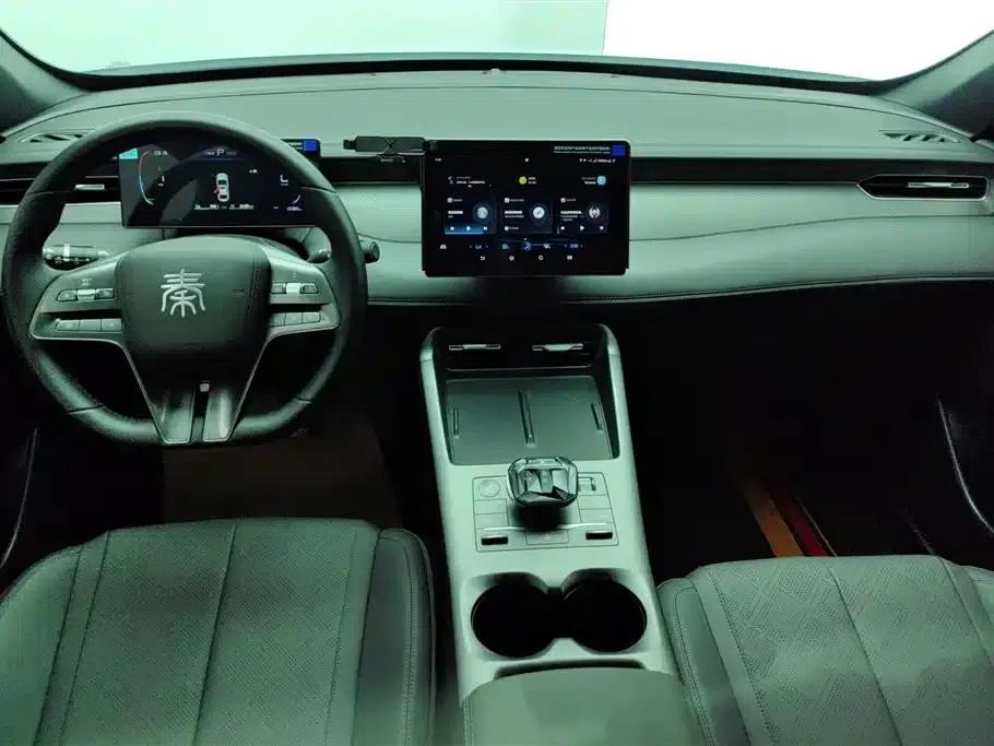 Qin PLUS 2025 DM-i Intelligent Driving Edition 55KM Leading Model — миниатюра 12
