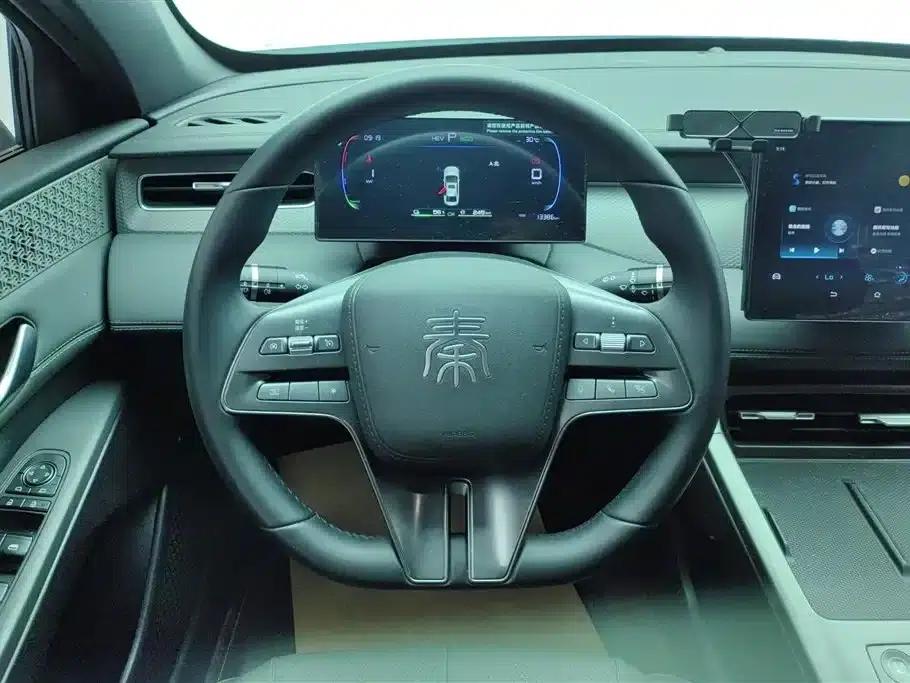 Qin PLUS 2025 DM-i Intelligent Driving Edition 55KM Leading Model — миниатюра 15