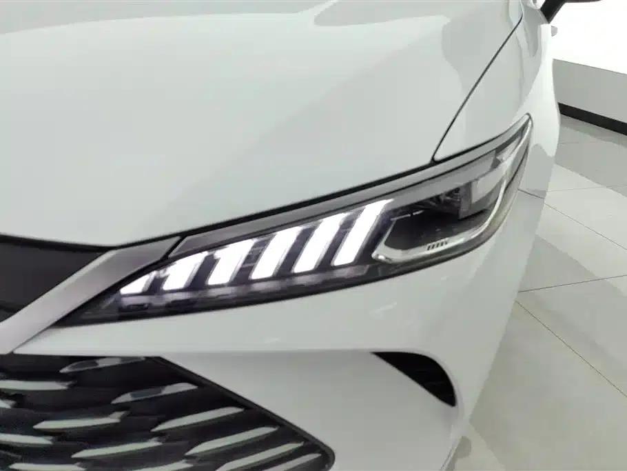 Qin PLUS 2025 DM-i Intelligent Driving Edition 55KM Leading Model — миниатюра 5