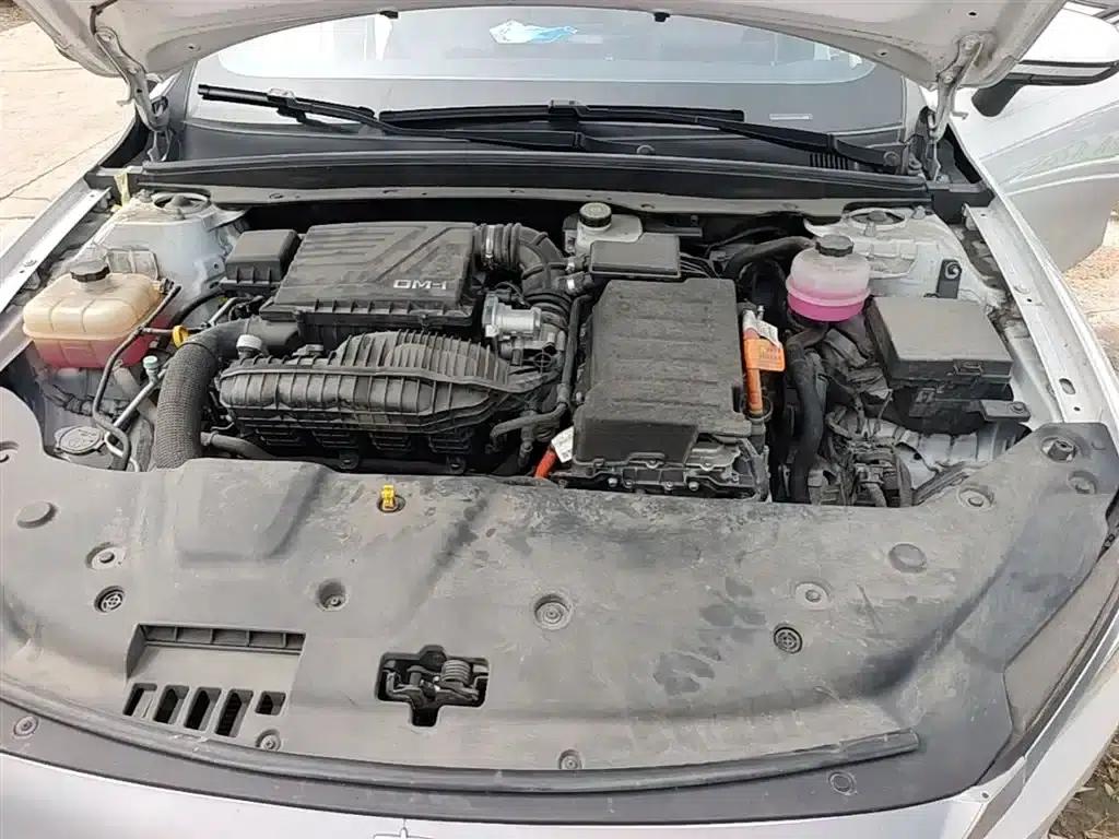 Qin PLUS 2024 Glory Edition DM-i 55KM Leading Model — миниатюра 11