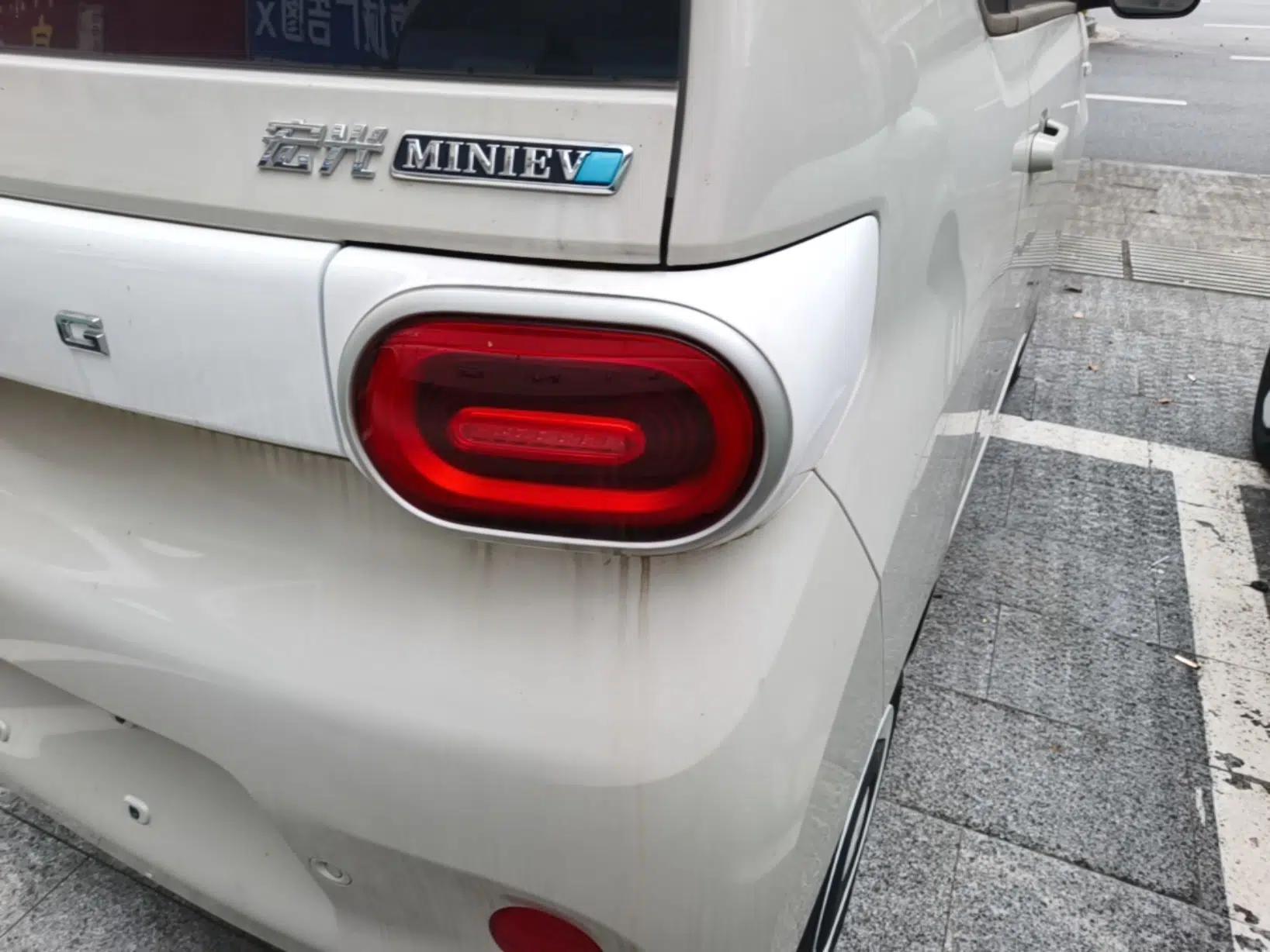 Wuling Hongguang MINIEV 2024 3rd Generation 215km Youth Edition — миниатюра 9